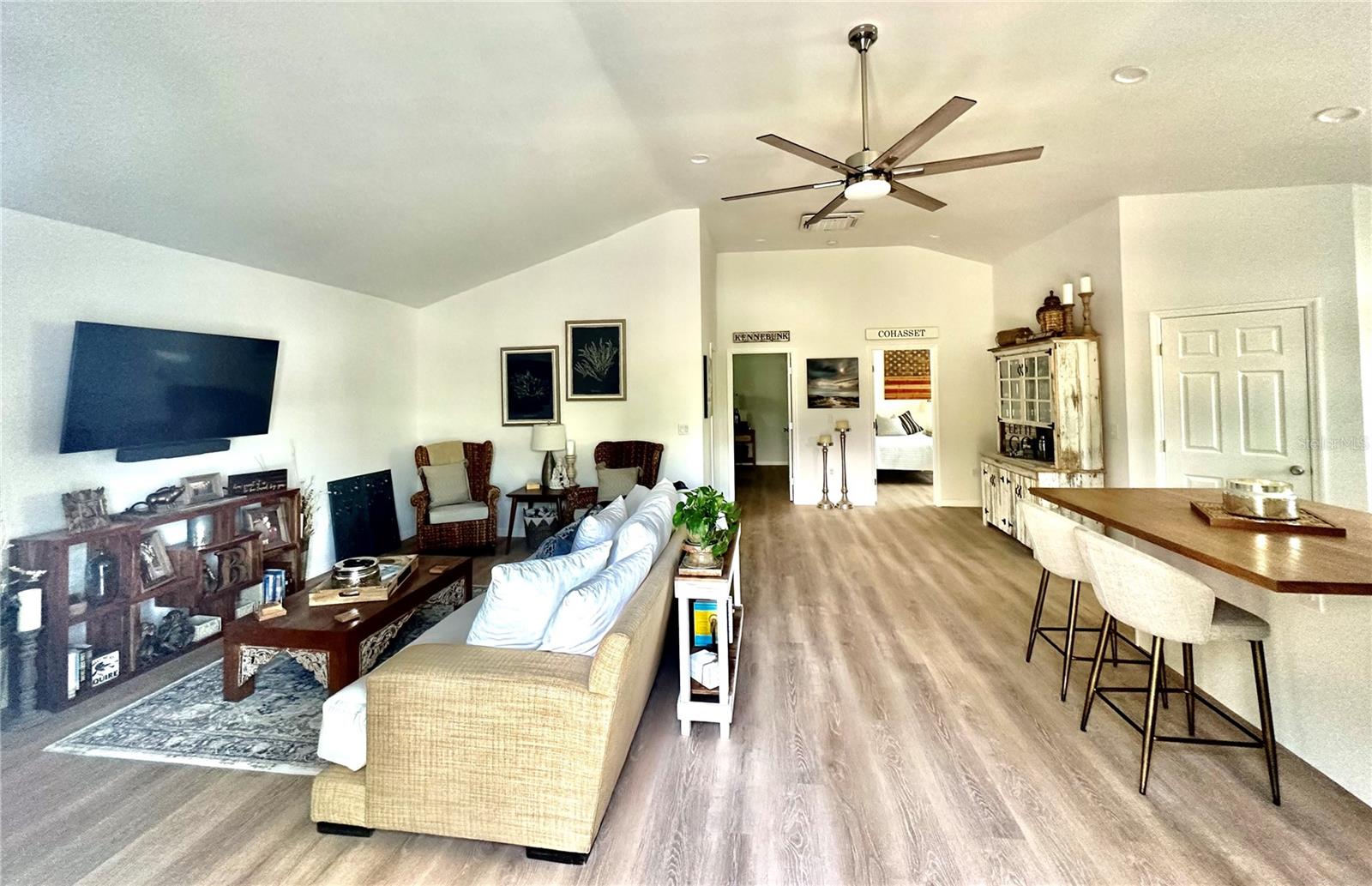 7233 Midnight Pass, Sarasota, FL 34242