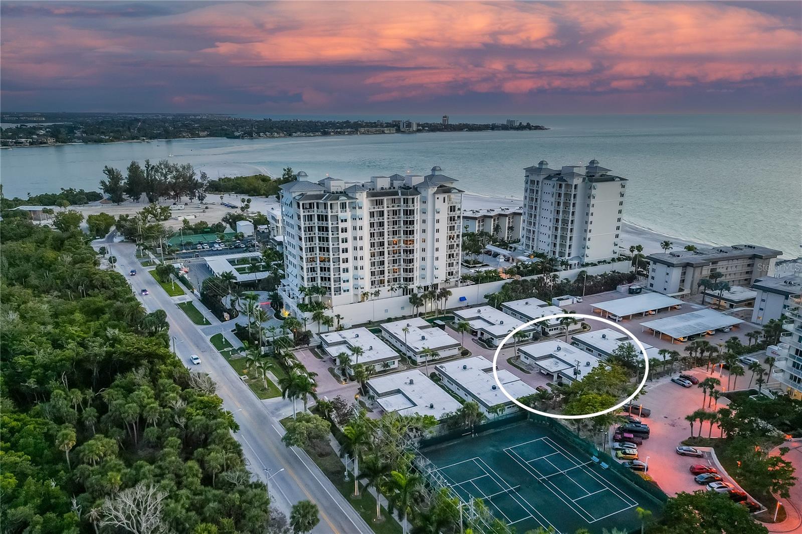 1900 Benjamin Franklin Unit V12, Sarasota, FL 34236