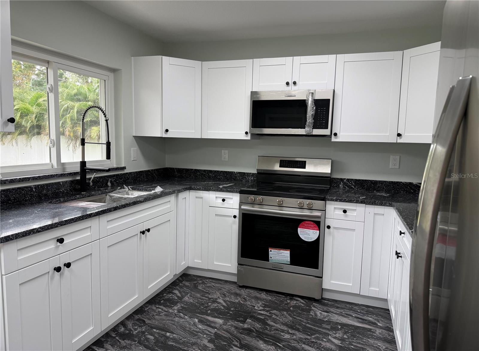 6221 6th, St Petersburg, FL 33710