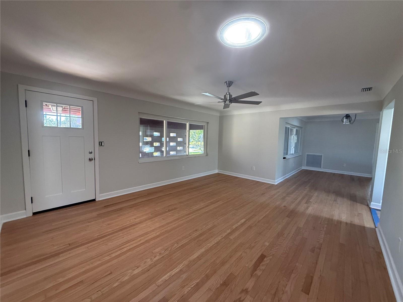6221 6th, St Petersburg, FL 33710