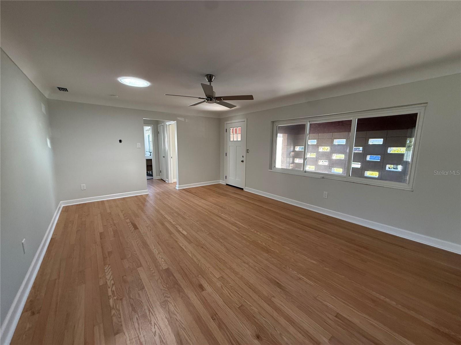 6221 6th, St Petersburg, FL 33710