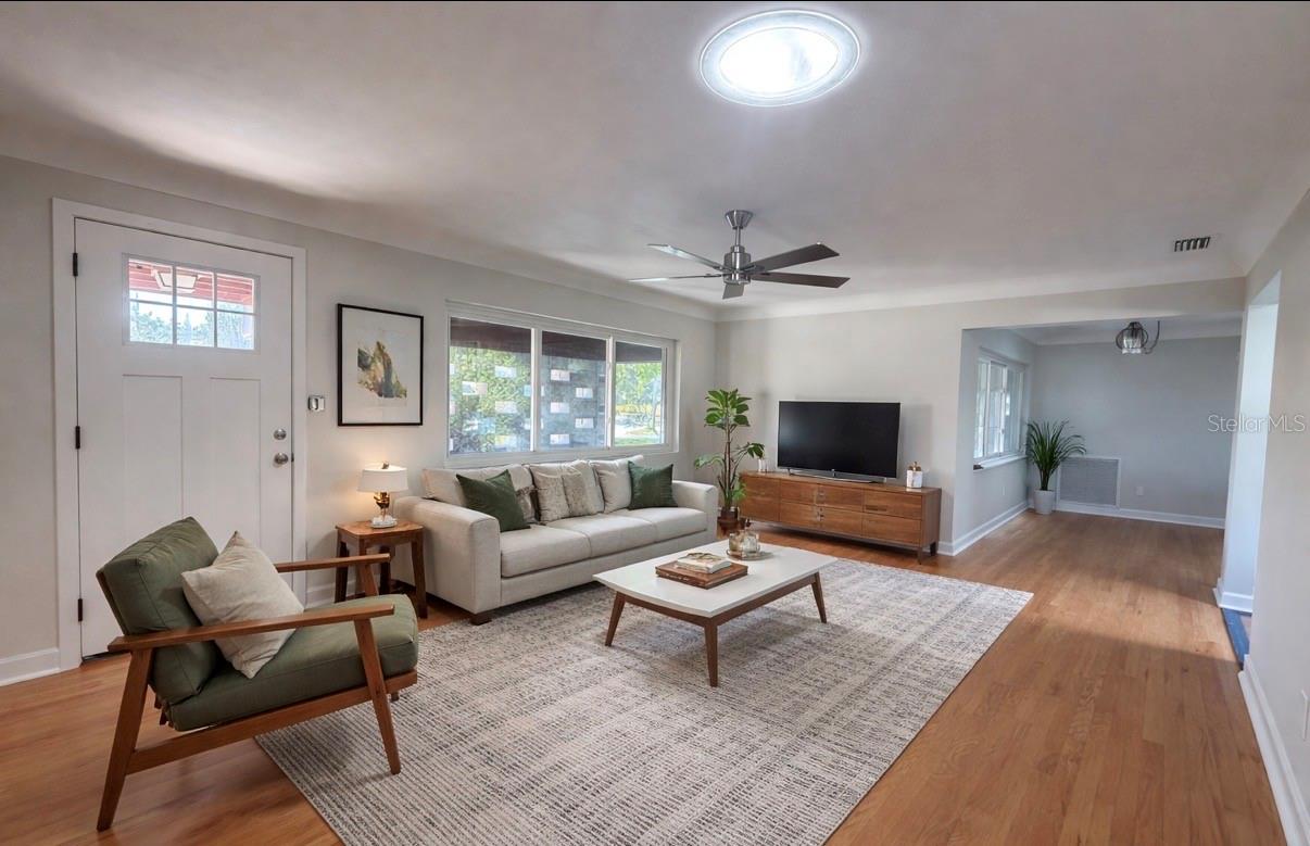 6221 6th, St Petersburg, FL 33710