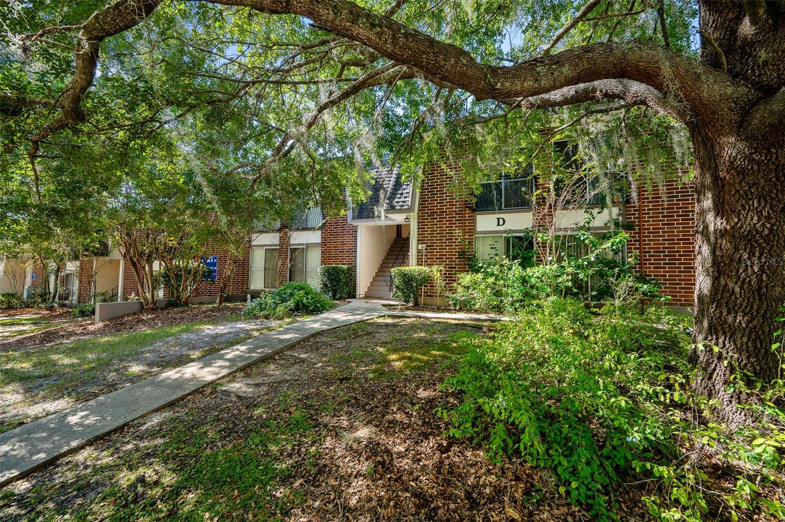 1700 16th Unit D24, Gainesville, FL 32608
