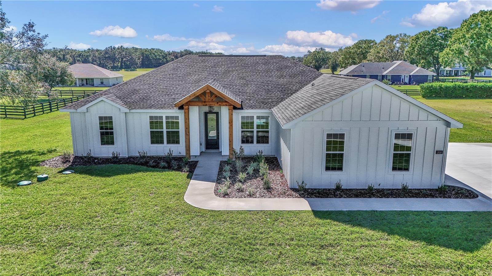 1916 80th, Ocala, FL 34475