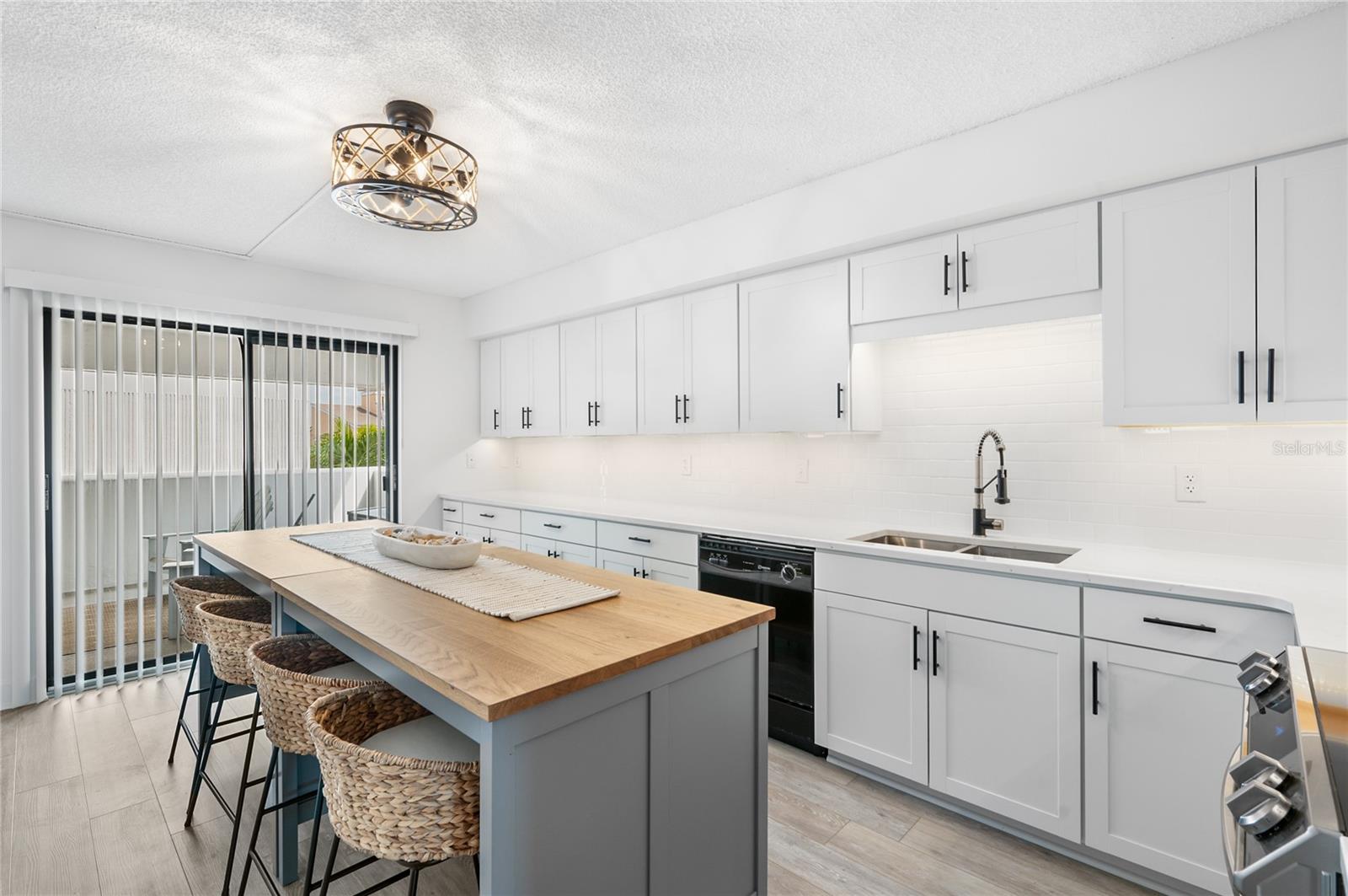 1007 Gulf Unit 106, Bradenton Beach, FL 34217
