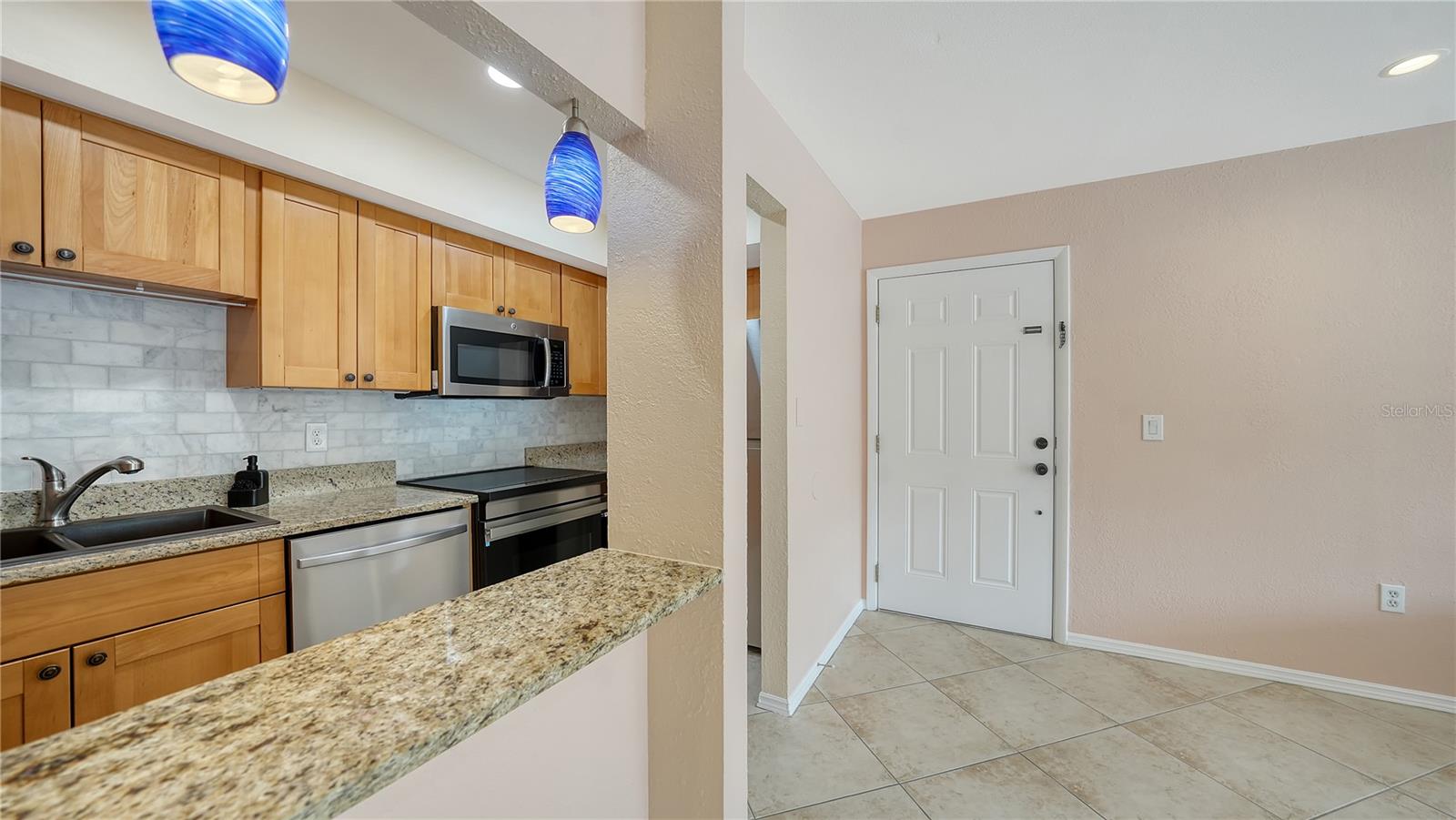 631 Orange Unit 208, Sarasota, FL 34236
