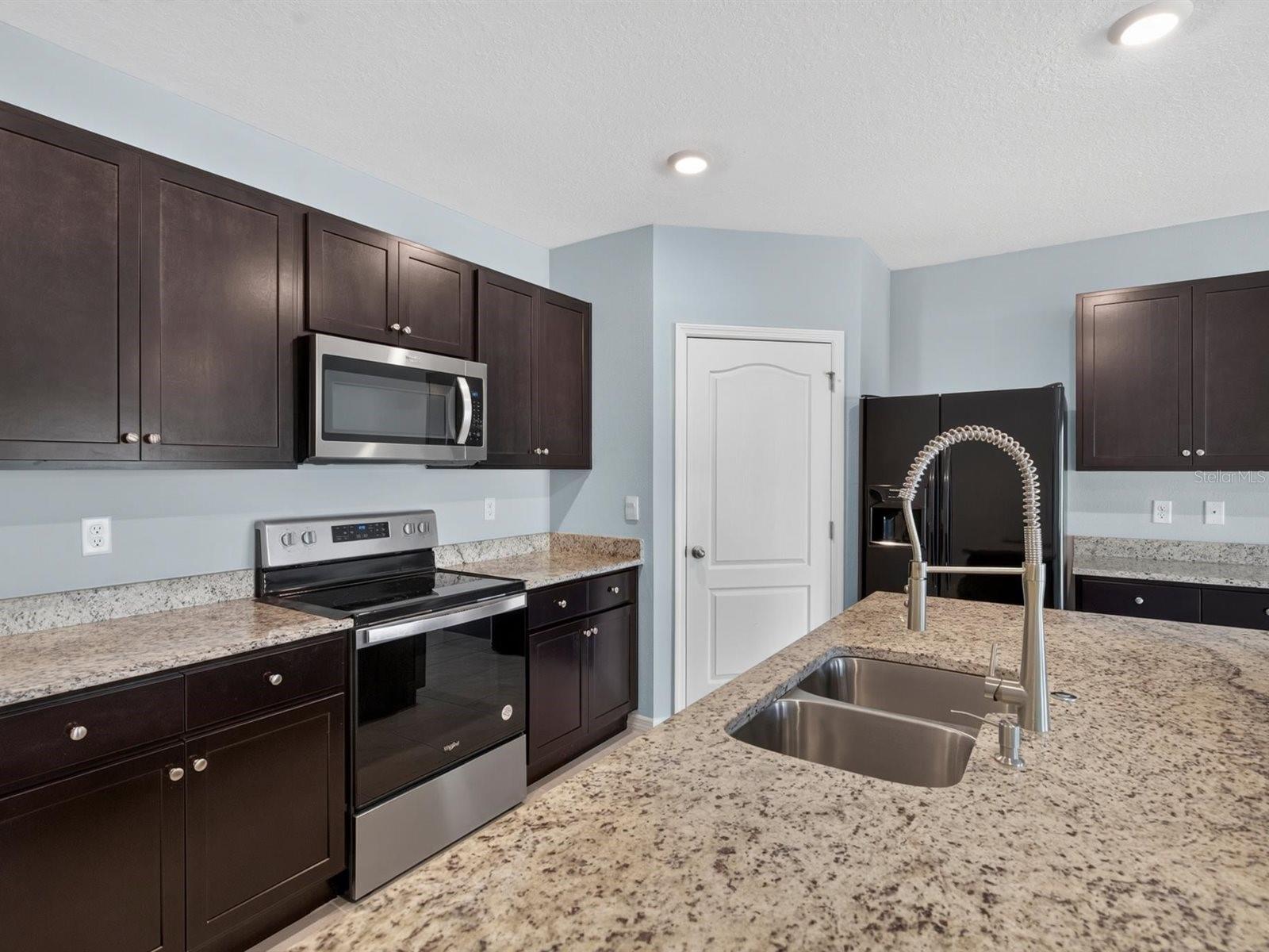 1961 Victoria, Davenport, FL 33837
