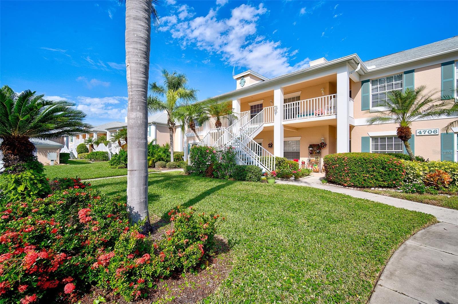 4706 Sand Trap Street Unit 202, Bradenton, FL 34203