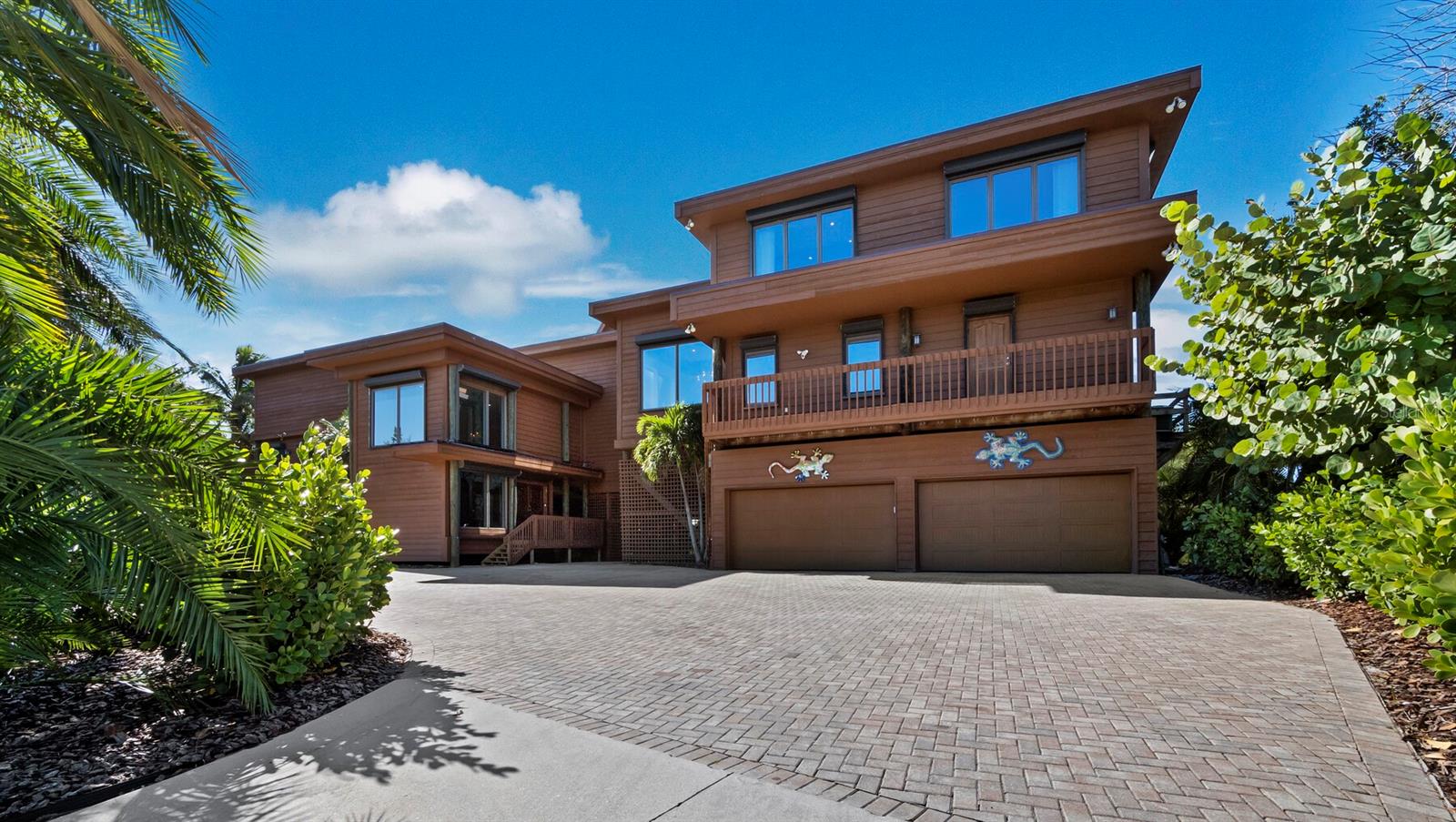 6685 Gulf of Mexico, Longboat Key, FL 34228