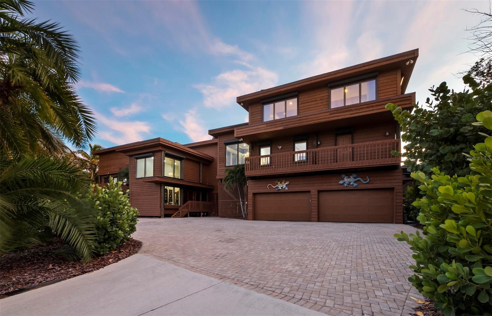 6685 Gulf of Mexico, Longboat Key, FL 34228