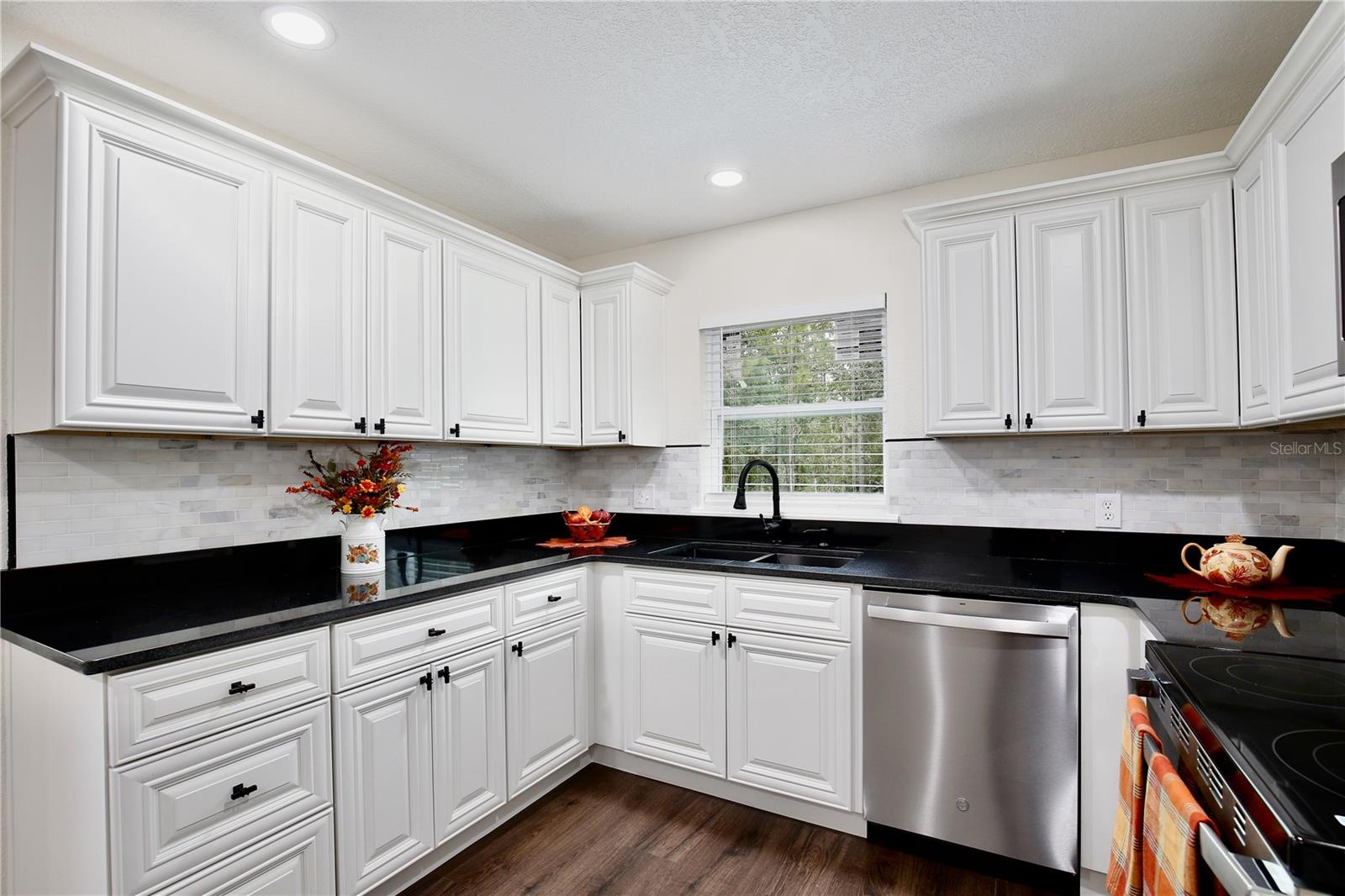 1255 Flint, Geneva, FL 32732