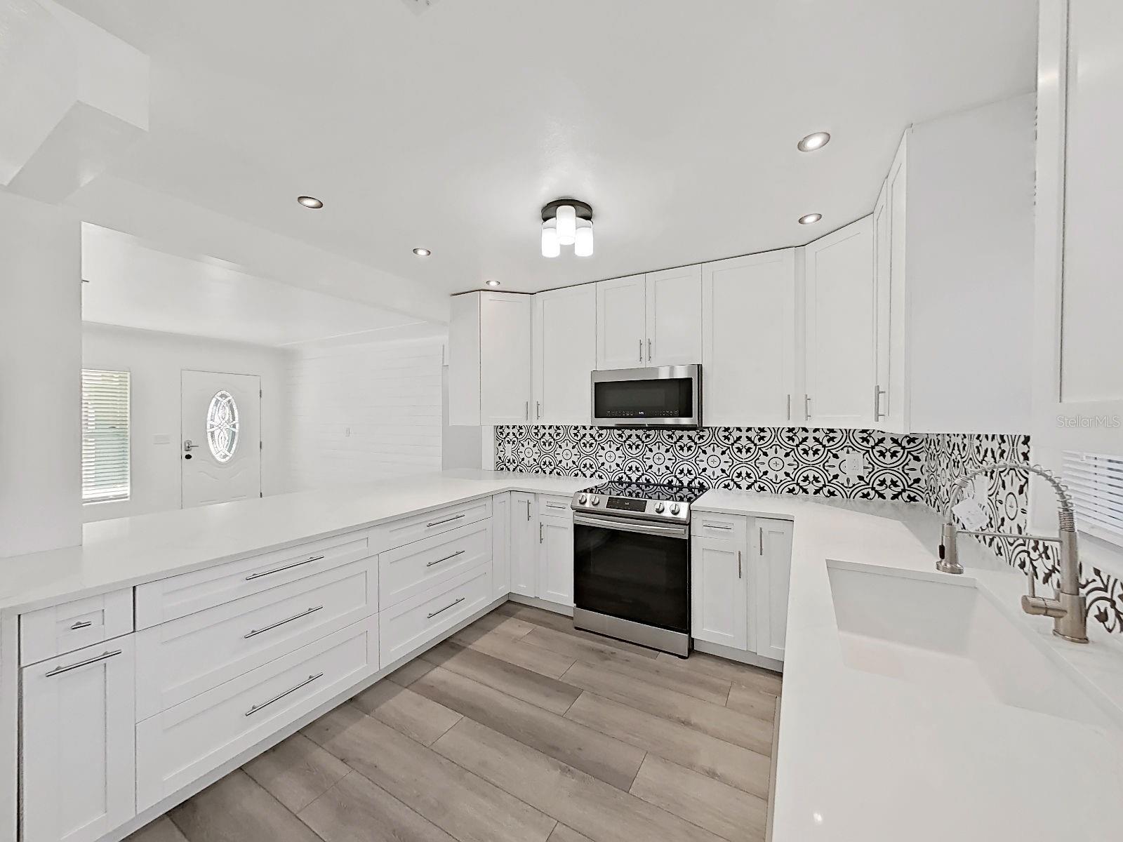 1837 Audrey, Clearwater, FL 33759