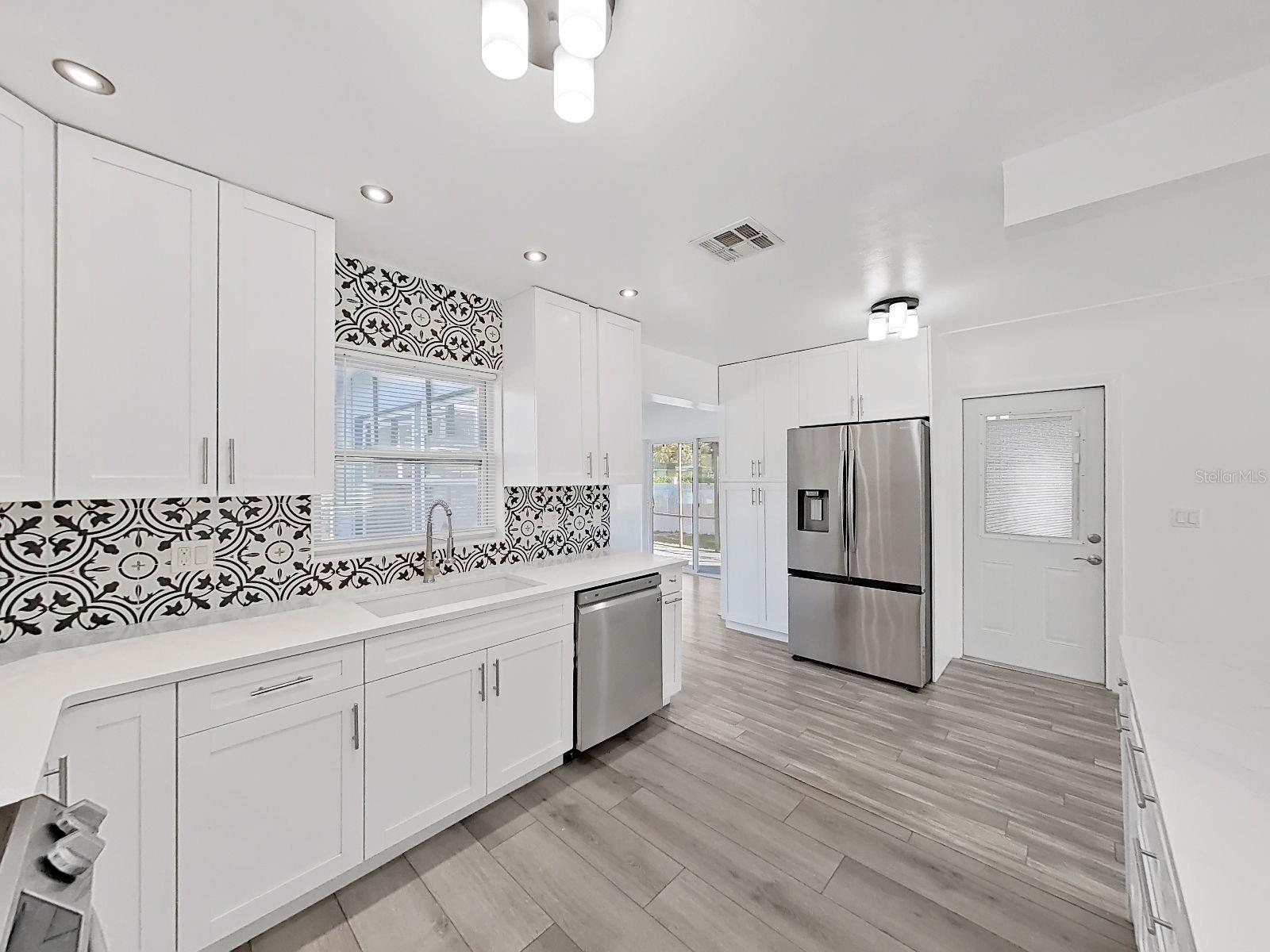 1837 Audrey, Clearwater, FL 33759
