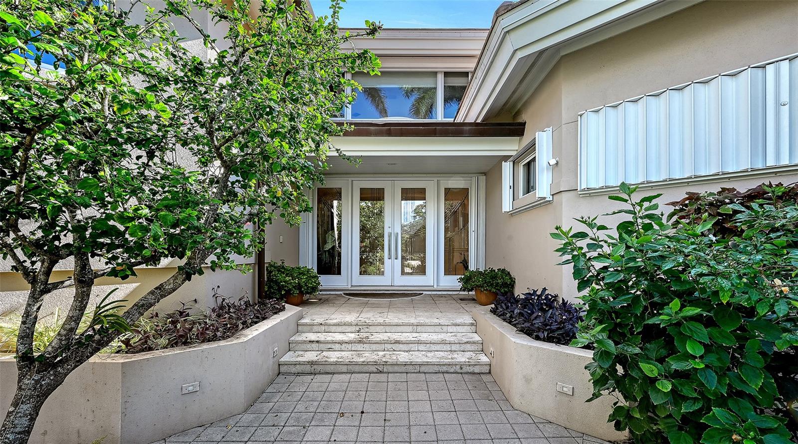 510 Harbor Gate, Longboat Key, FL 34228