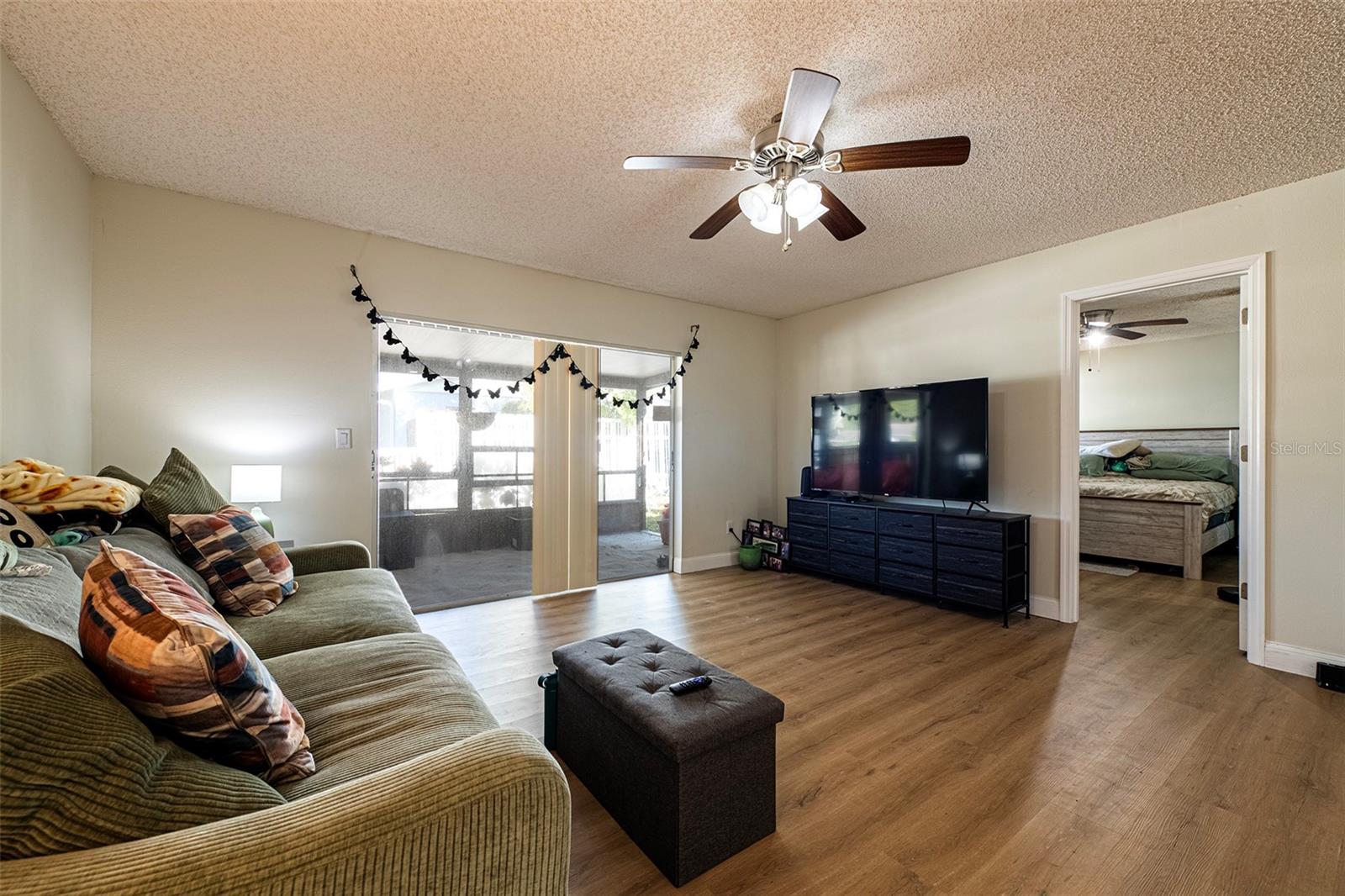 6401 Cedarbrook, Pinellas Park, FL 33782