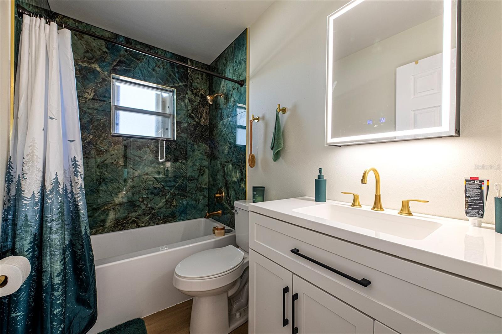 6401 Cedarbrook, Pinellas Park, FL 33782
