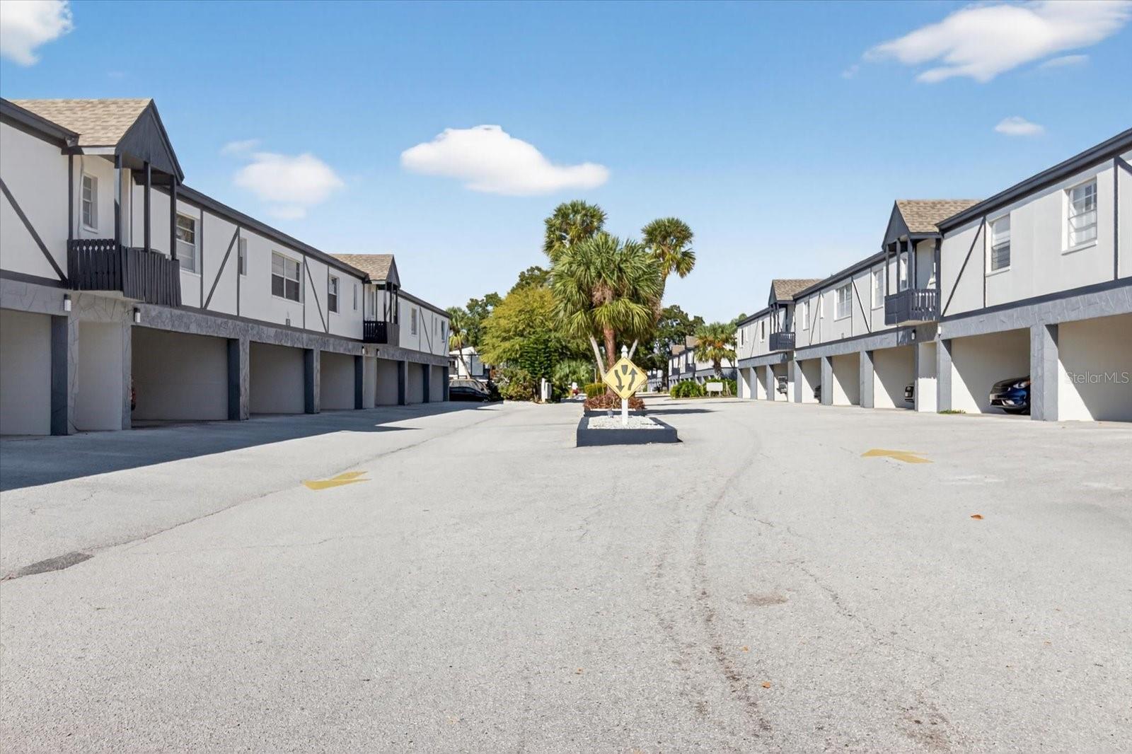 1146 King Arthur Unit 110, Dunedin, FL 34698