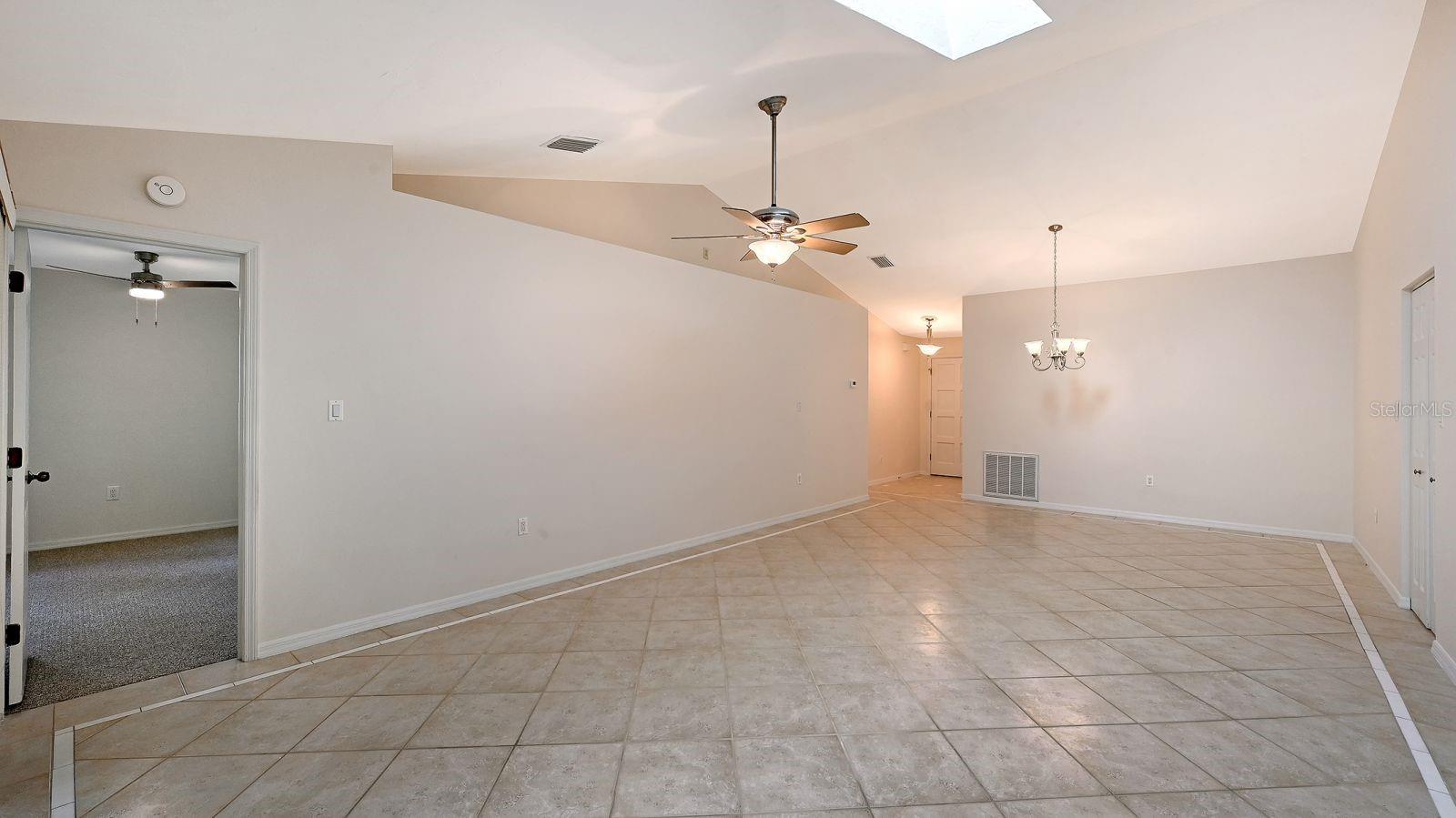4799 Oak Forest Unit 43, Sarasota, FL 34231