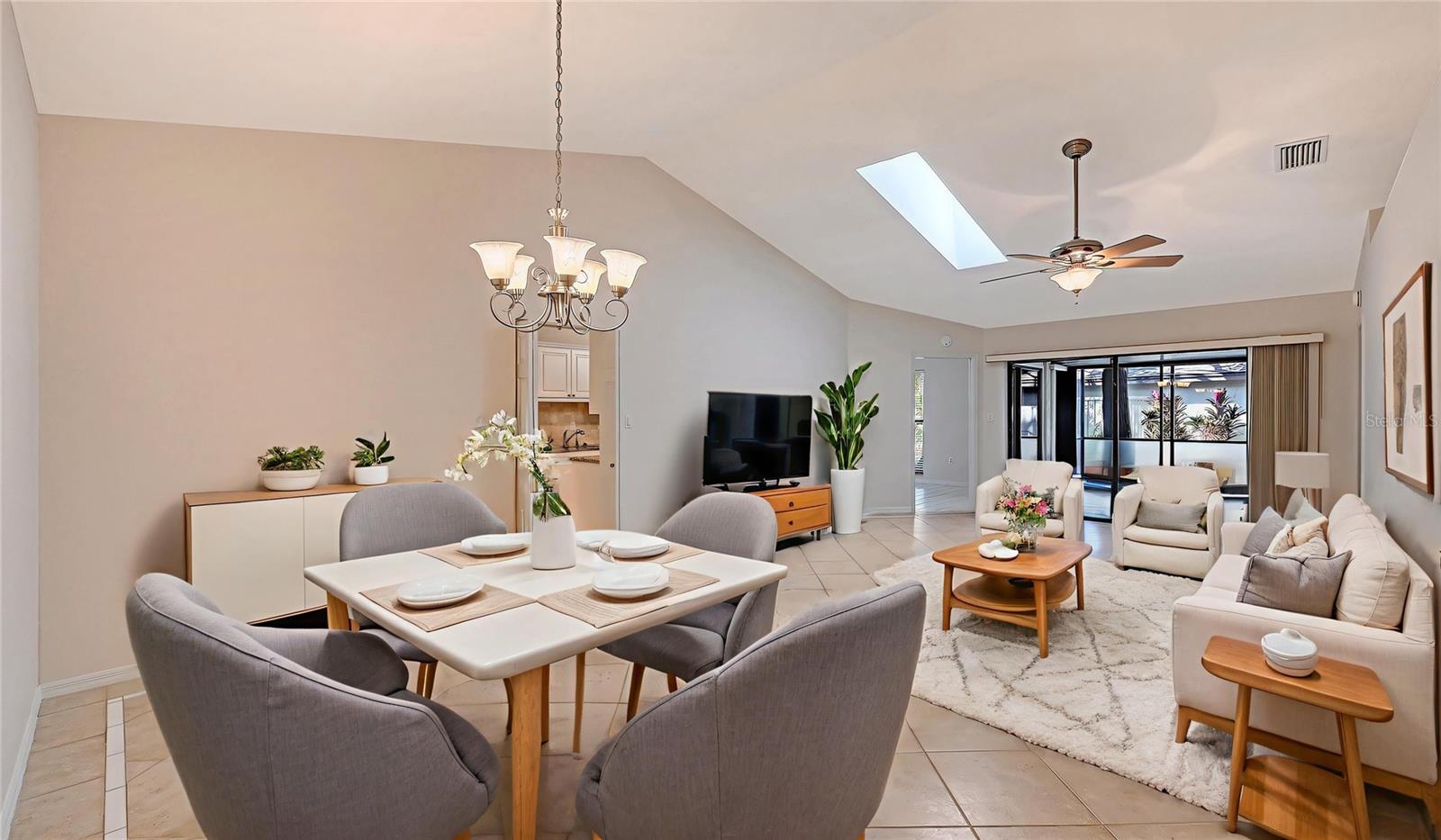 4799 Oak Forest Unit 43, Sarasota, FL 34231