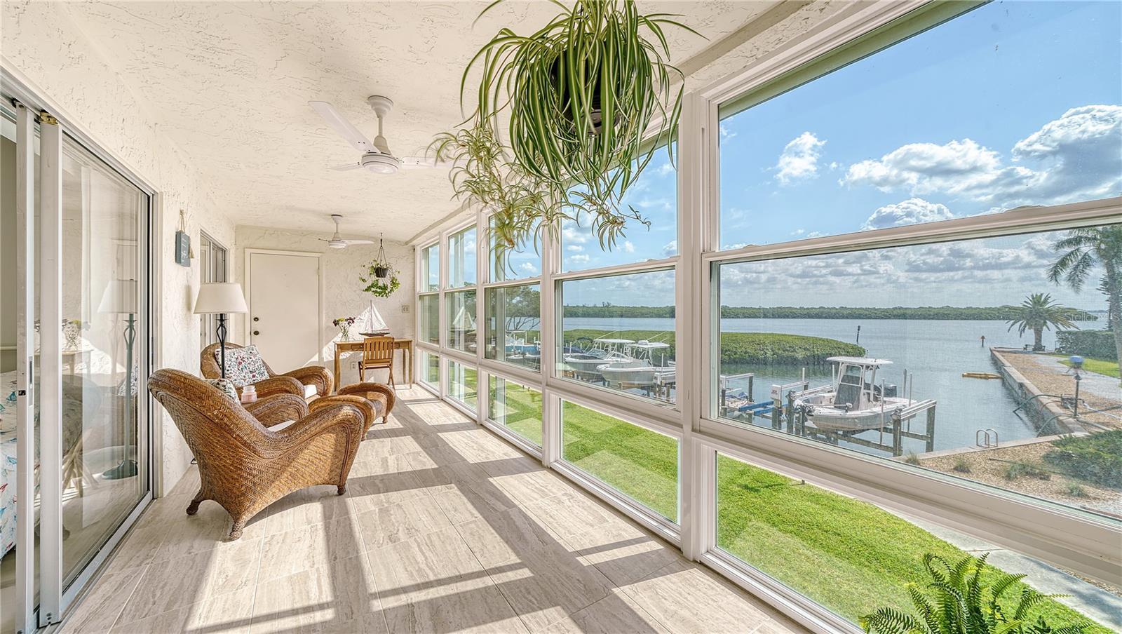 4500 Gulf of Mexico Unit 206, Longboat Key, FL 34228