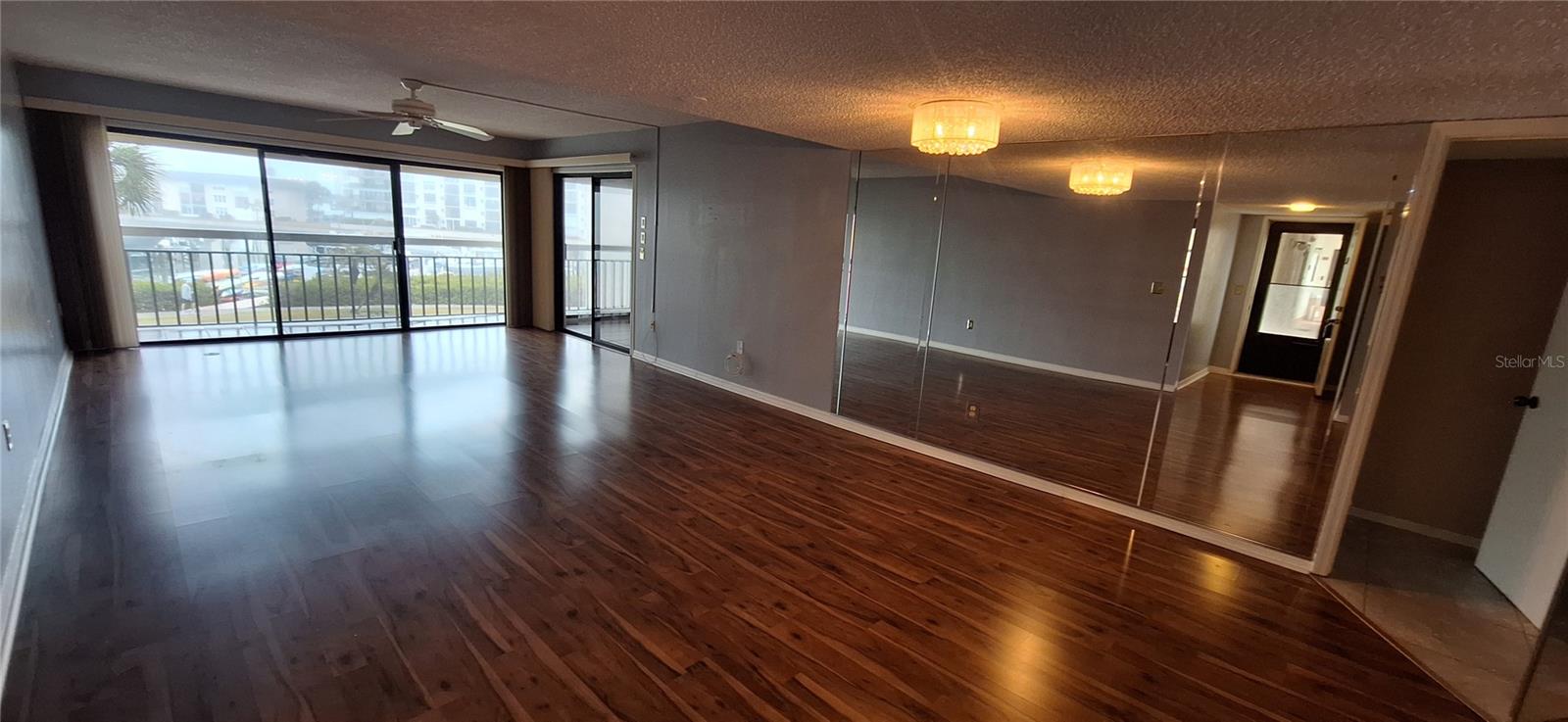 7907 Sailboat Key Unit 205, South Pasadena, FL 33707