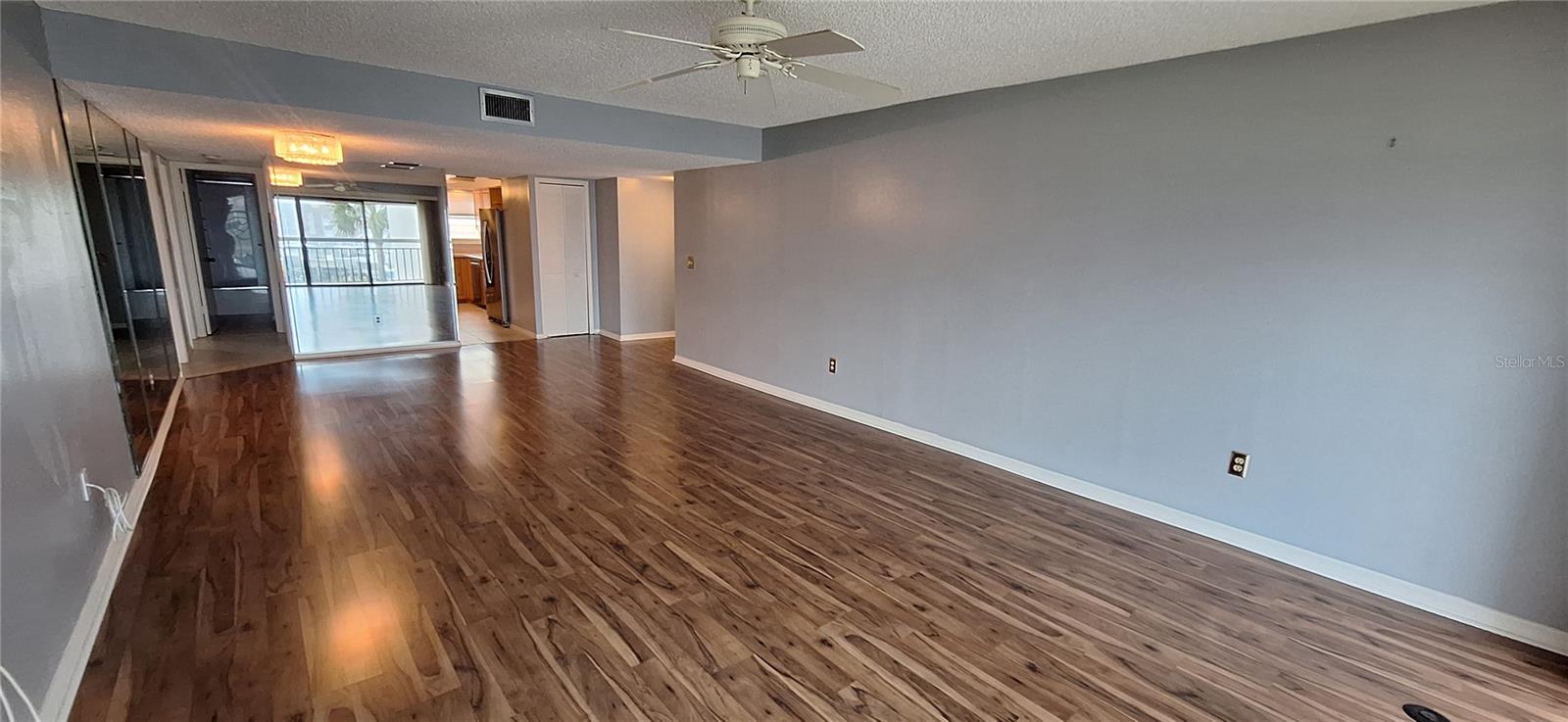 7907 Sailboat Key Unit 205, South Pasadena, FL 33707