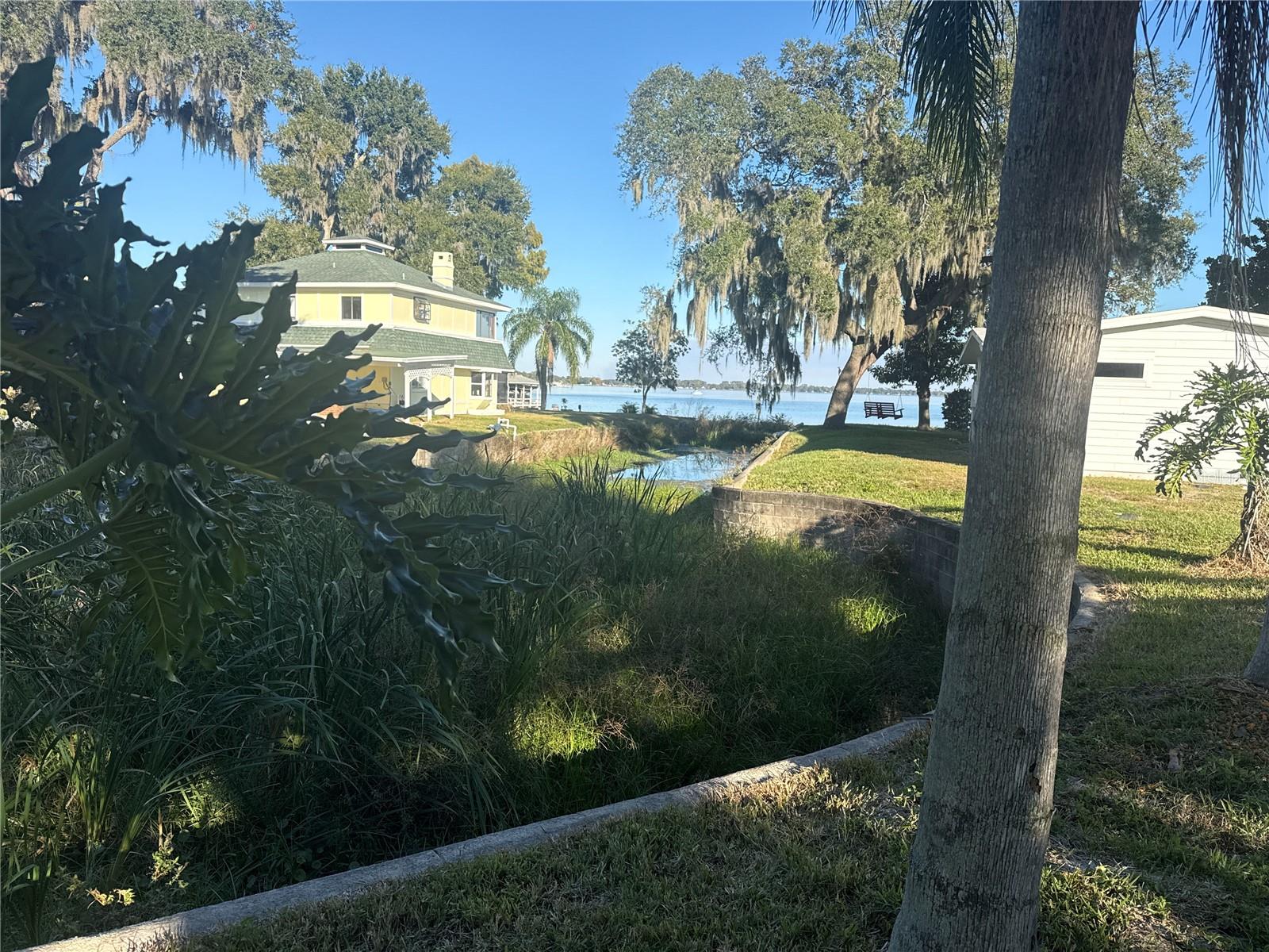 903 Harbor Terrace, Tavares, FL 32778