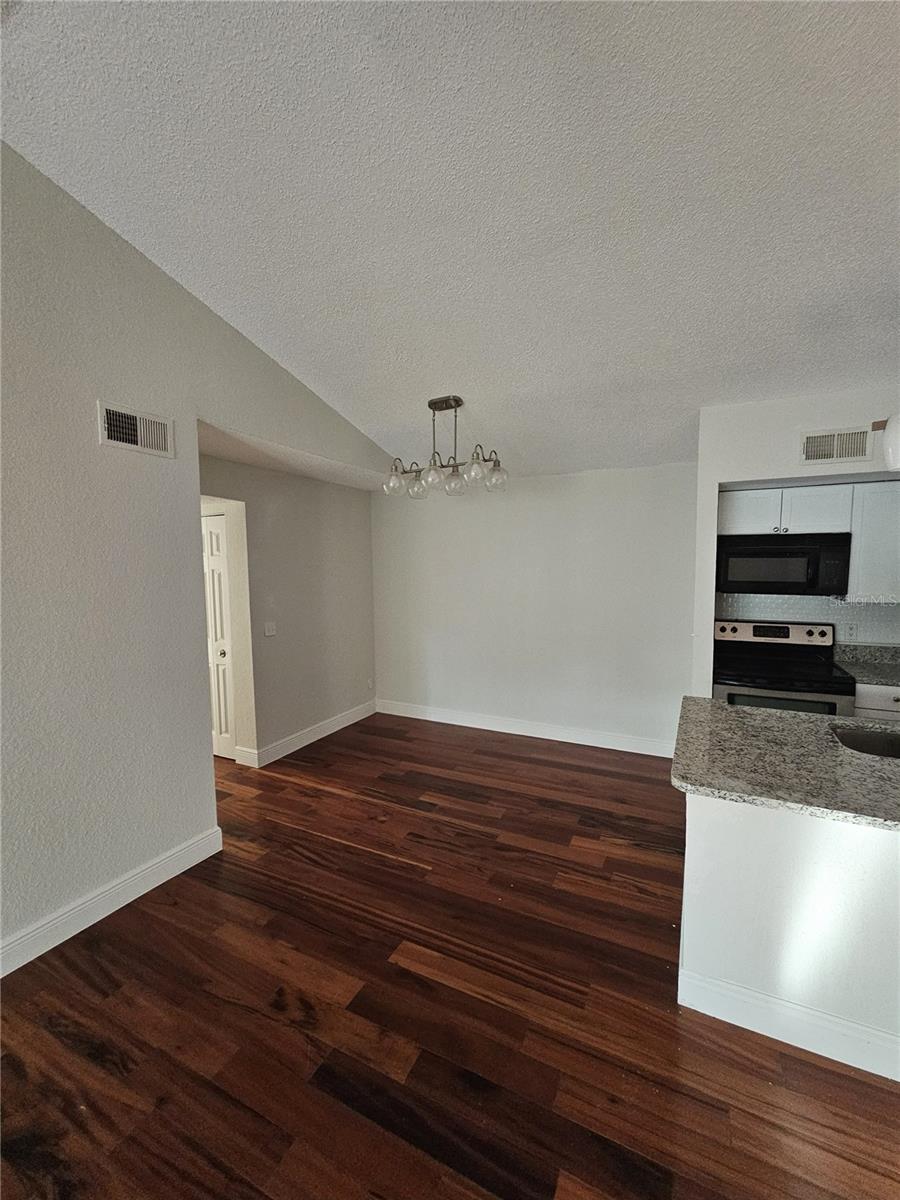 5132 Conroy Unit 937, Orlando, FL 32811