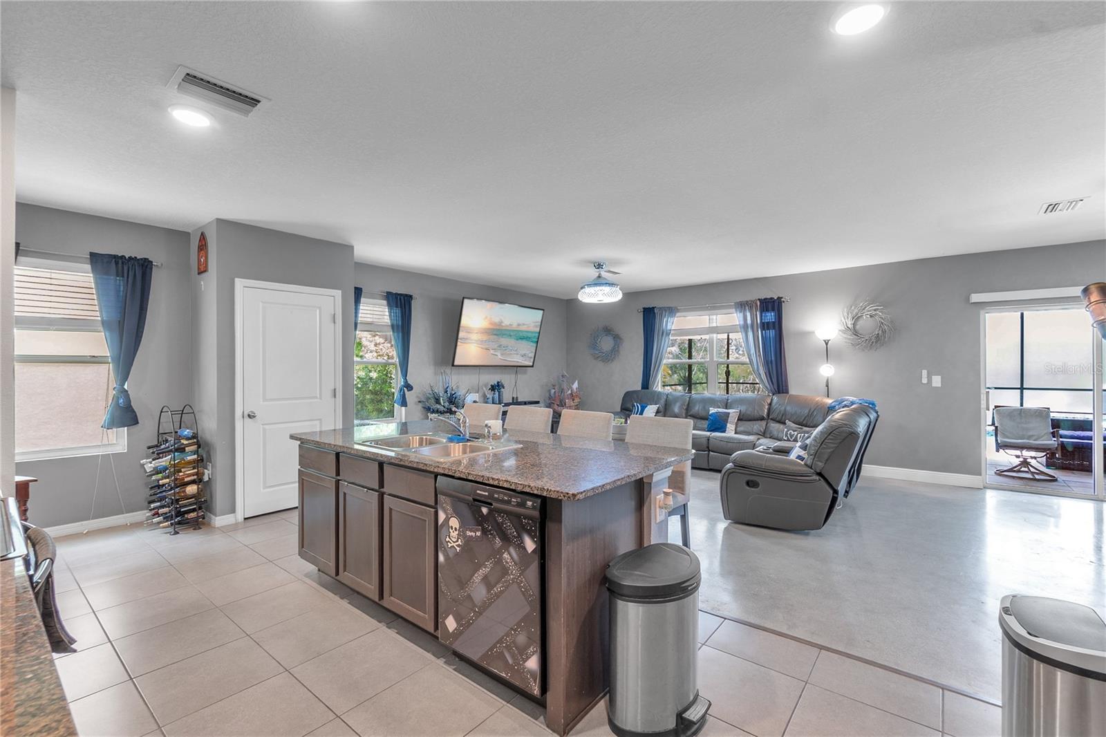 5330 San Palermo, Bradenton, FL 34208