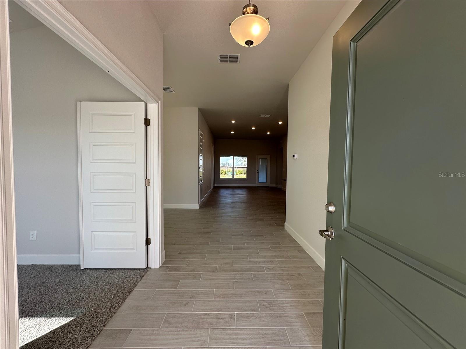12543 48th, Oxford, FL 34484