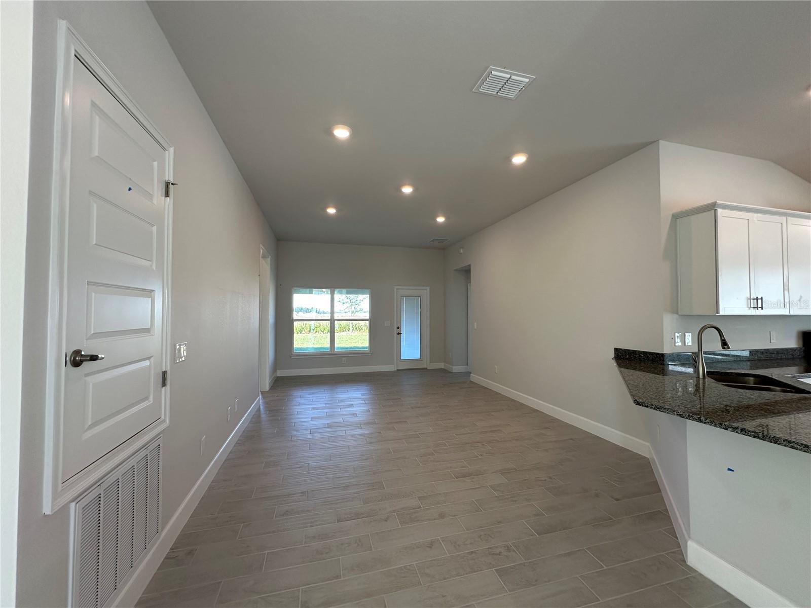 12543 48th, Oxford, FL 34484