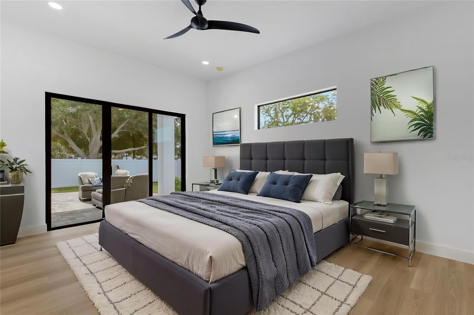 2079 Hibiscus, Sarasota, FL 34239
