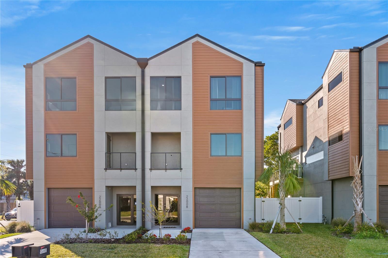 2200 Bay Unit B, Indian Rocks Beach, FL 33785