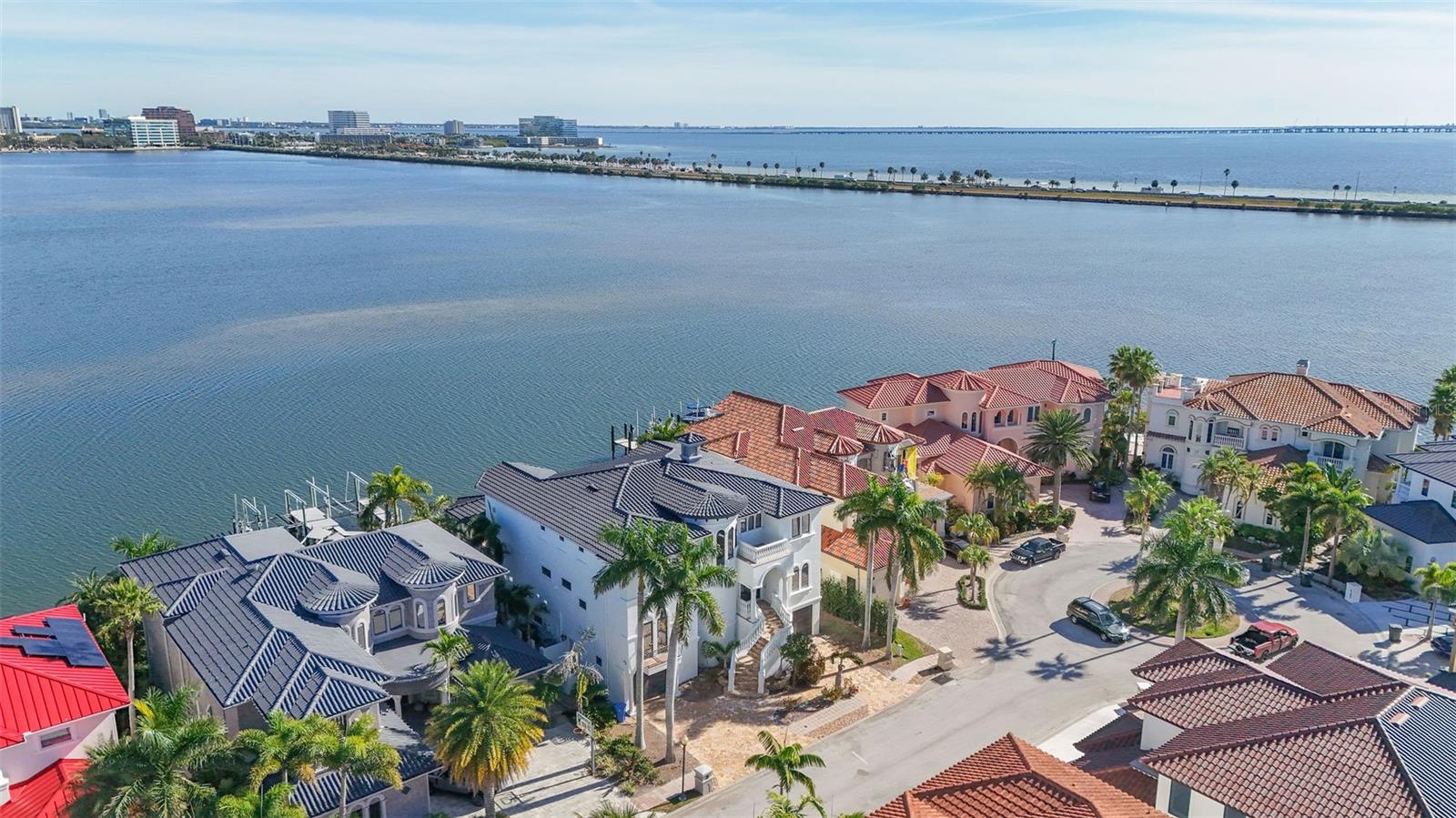 4107 Causeway Vista, Tampa, FL 33615