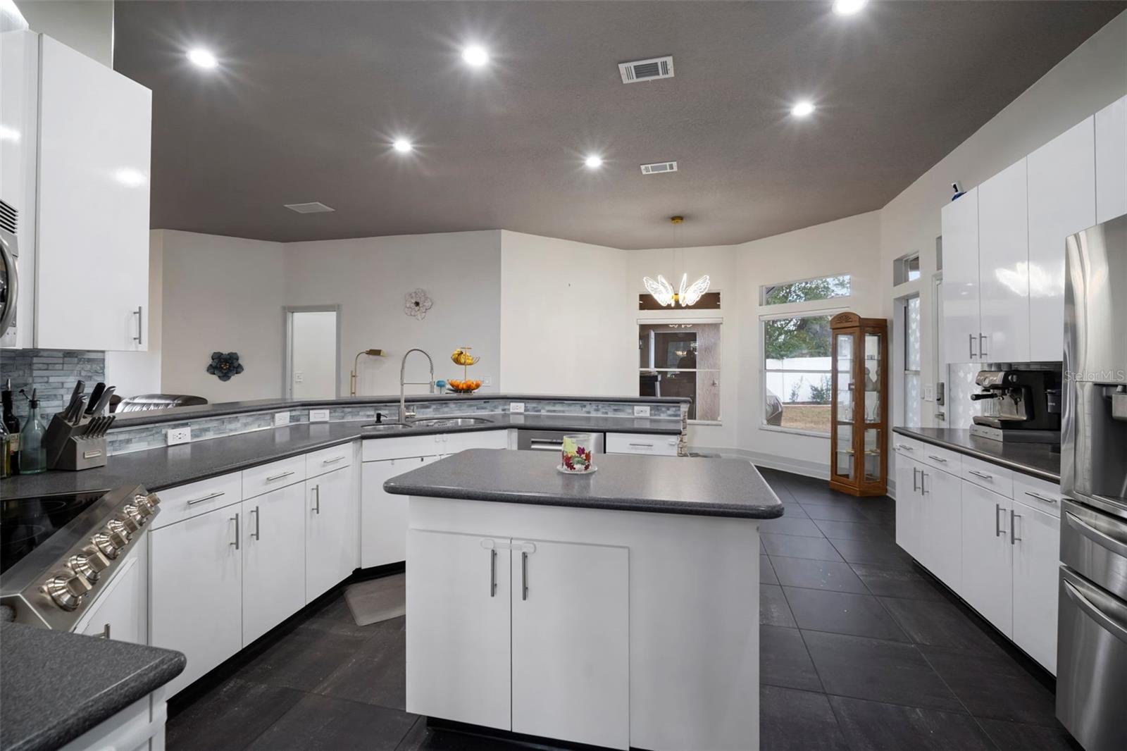 424 Summit Chase, Valrico, FL 33594