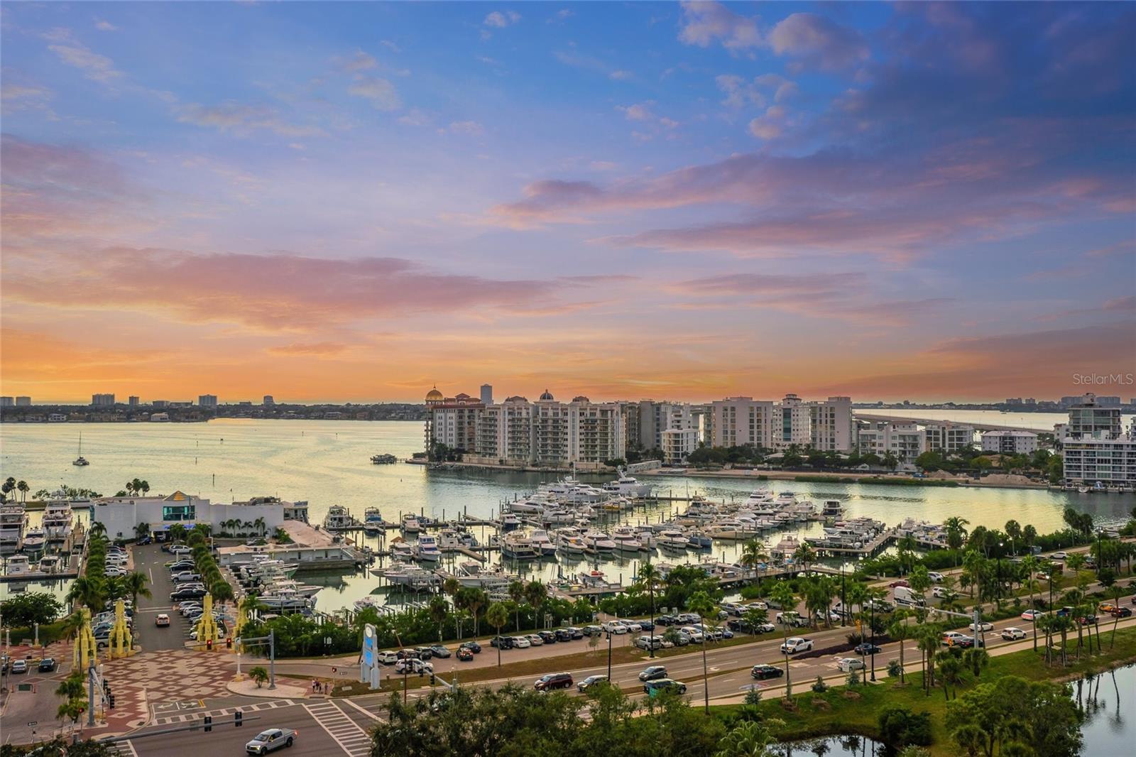 1330 Main Unit Ph 9 & 10, Sarasota, FL 34236