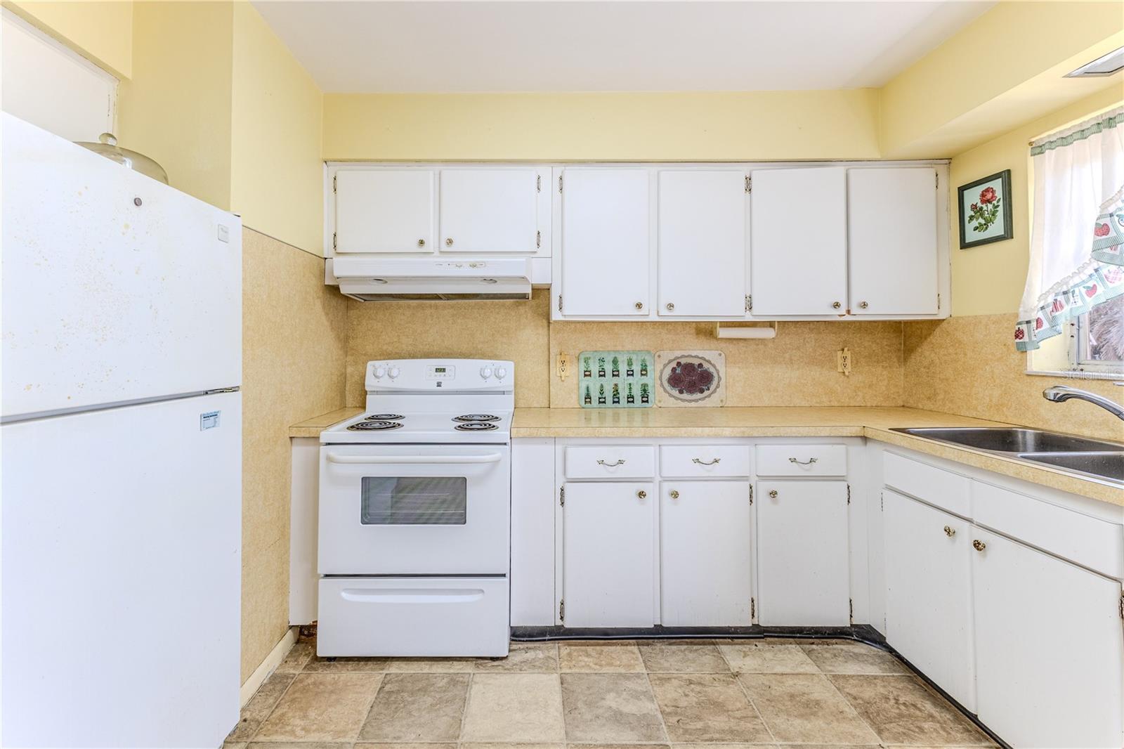 6352 Spring Hill, Spring Hill, FL 34606