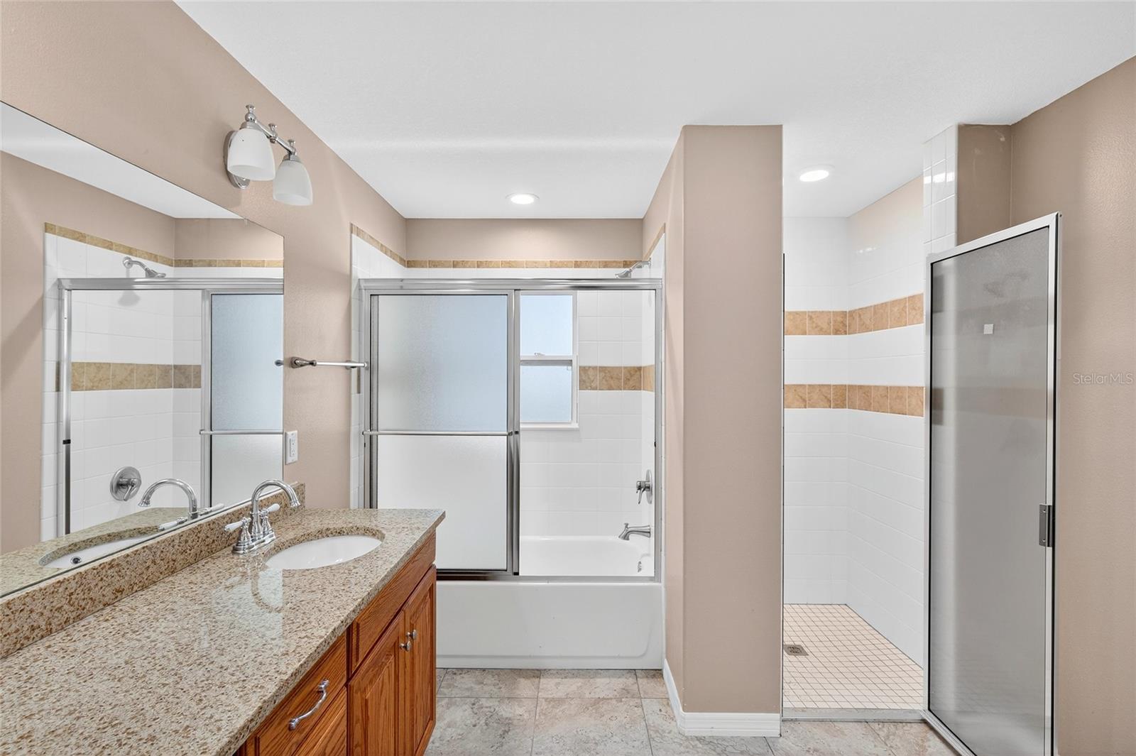 201 West, Interlachen, FL 32148