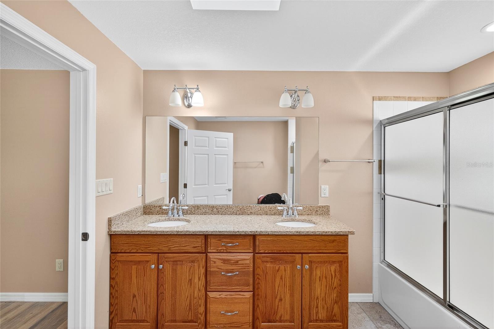 201 West, Interlachen, FL 32148