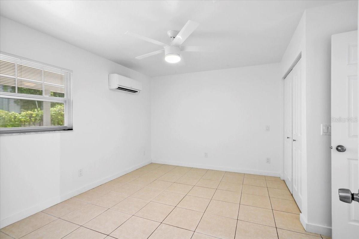 7147 Lago, Sarasota, FL 34241