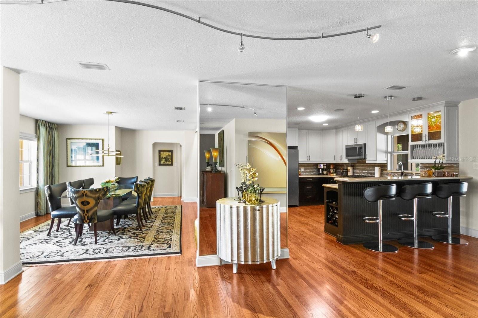 1538 Orange, Sarasota, FL 34239