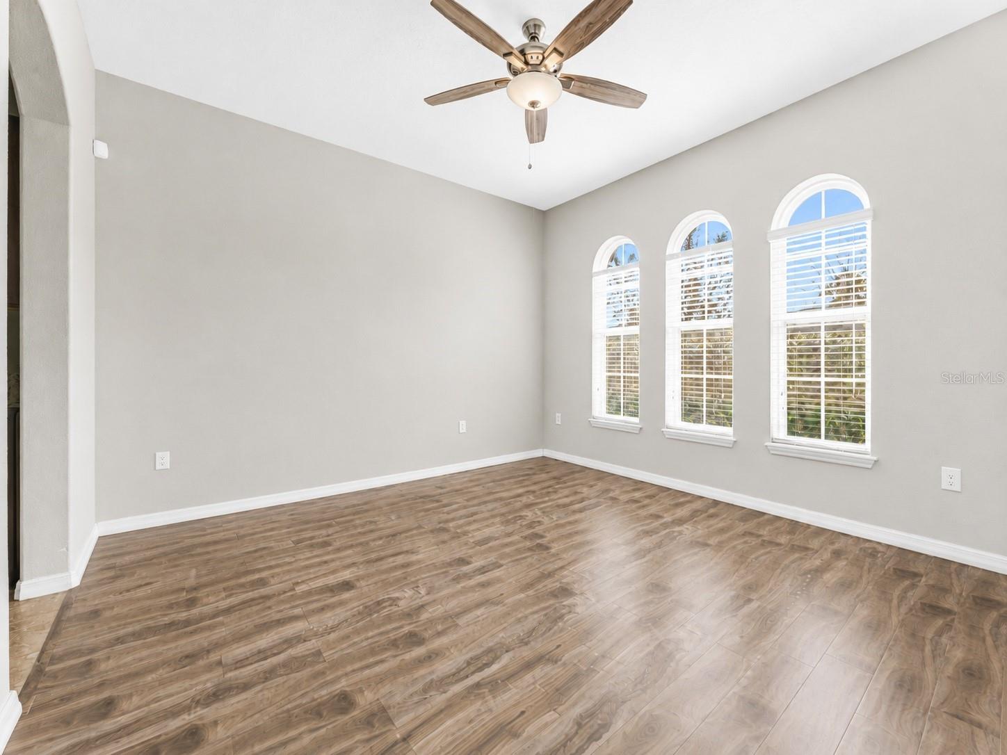 1889 Rustic Falls, Kissimmee, FL 34744