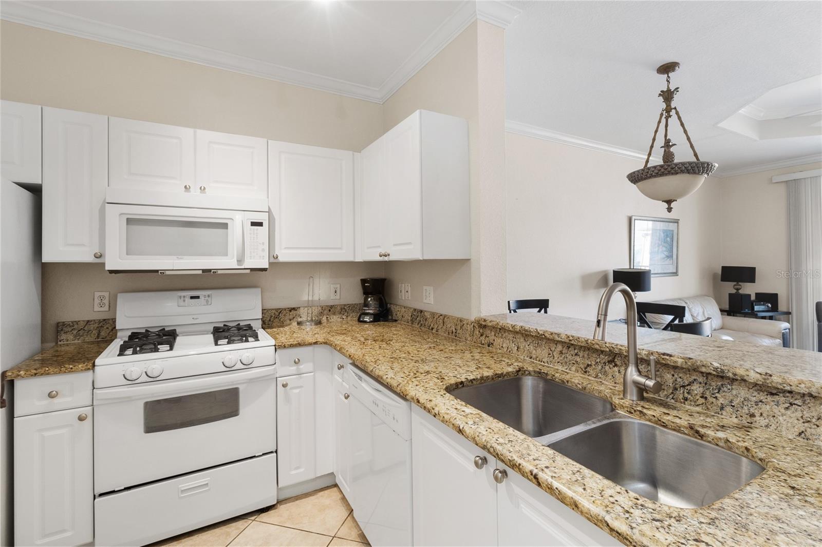2739 Via Capri Unit 1034, Clearwater, FL 33764