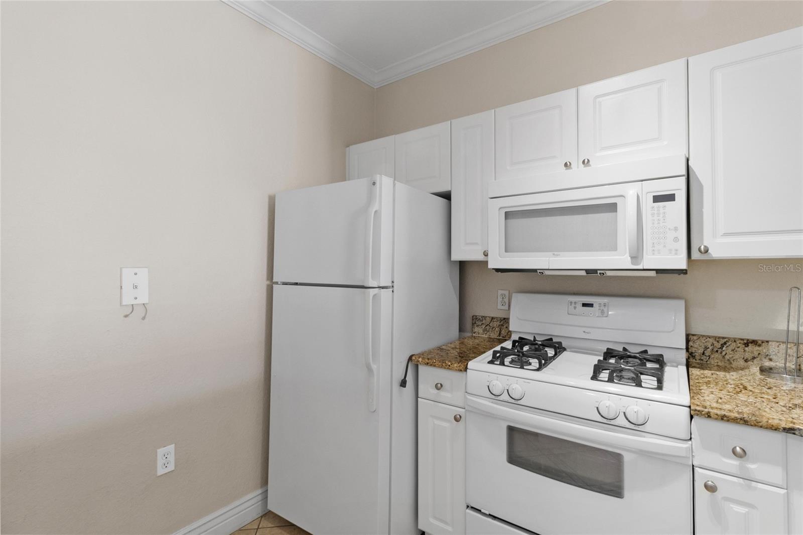 2739 Via Capri Unit 1034, Clearwater, FL 33764