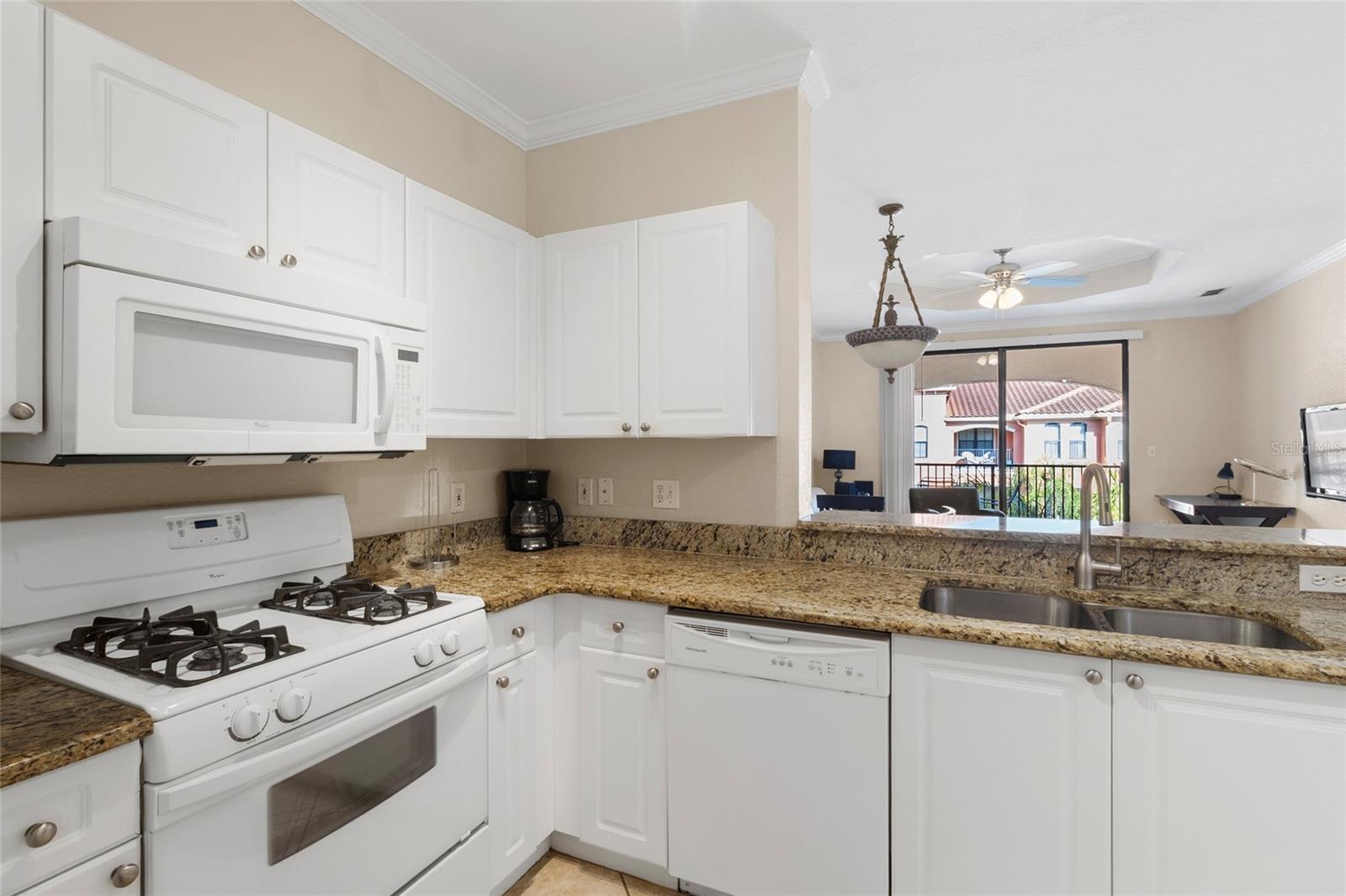 2739 Via Capri Unit 1034, Clearwater, FL 33764