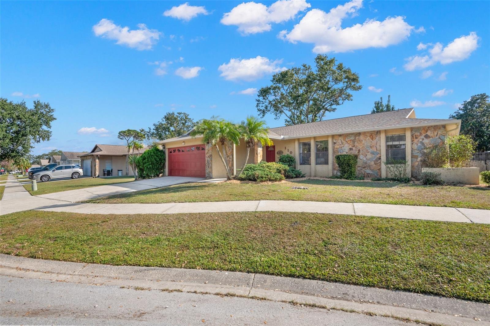 110 Meadowcross, Safety Harbor, FL 34695