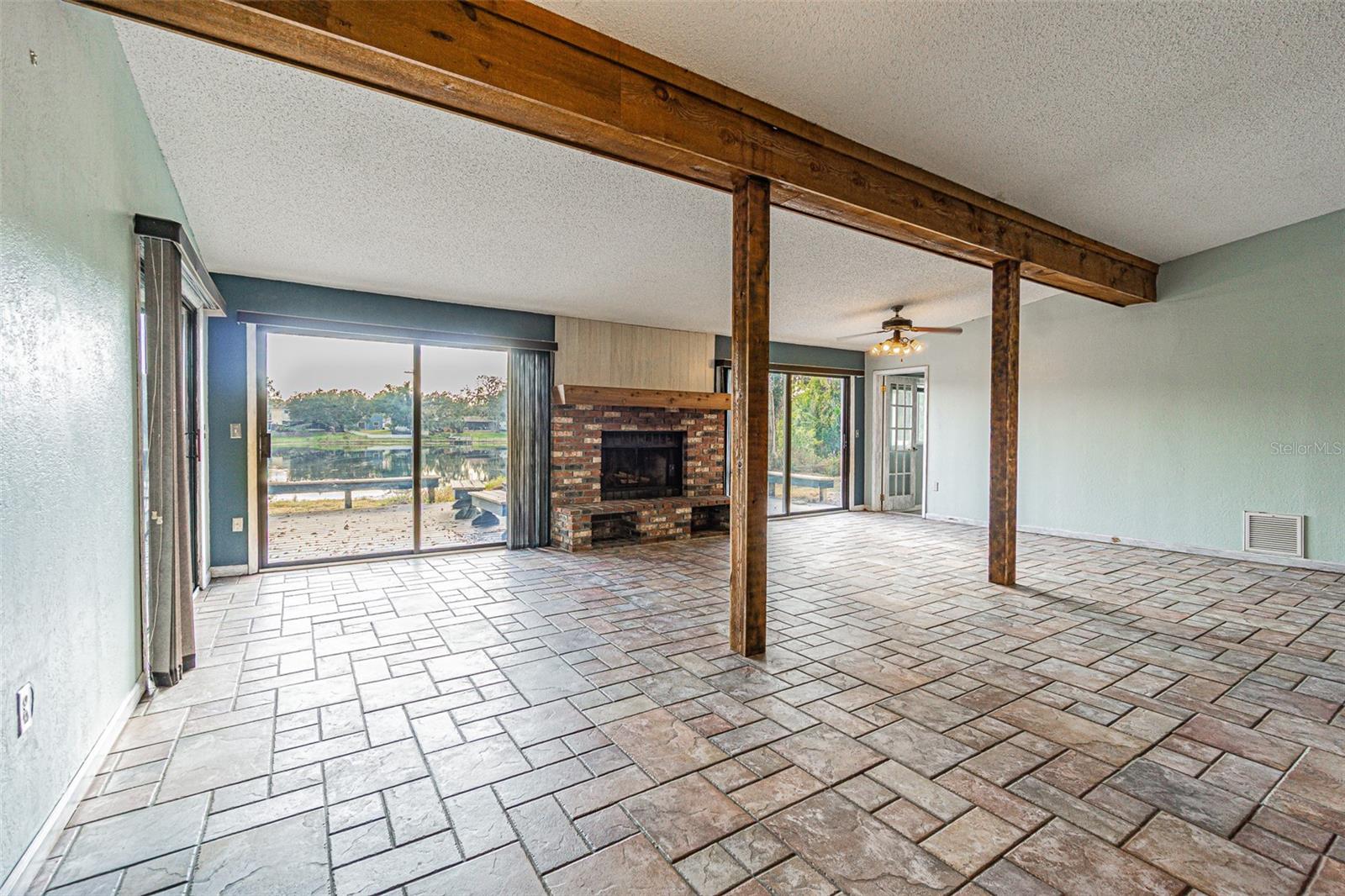 12510 Forest Hills, Tampa, FL 33612