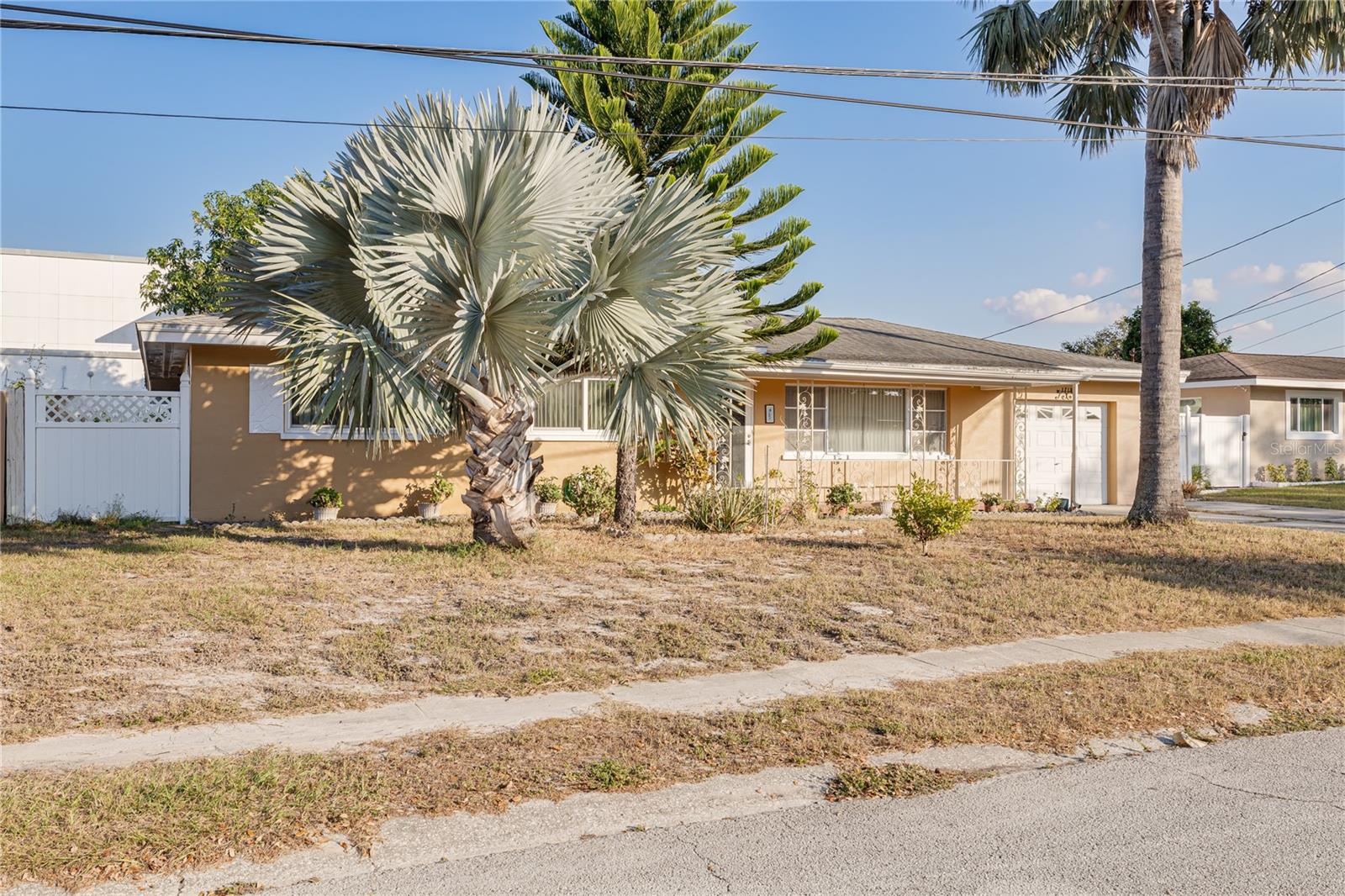 1715 Jefferson, Largo, FL 33770