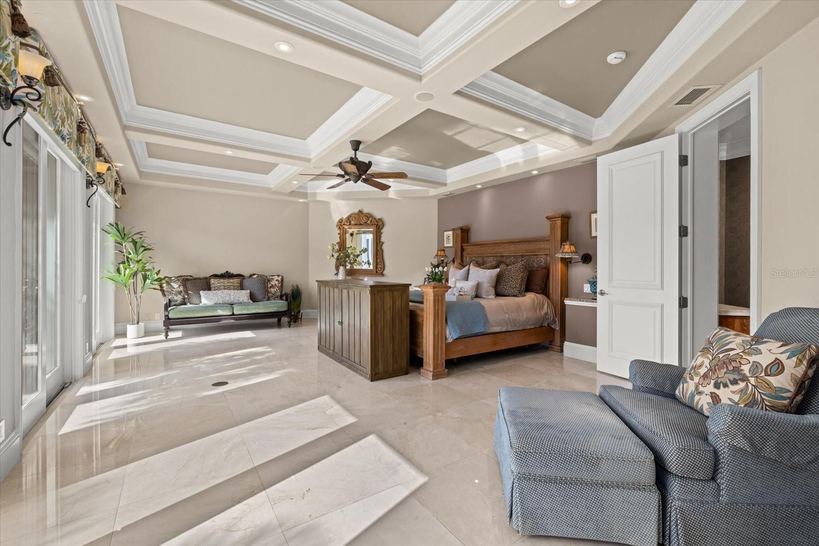 3550 Sarasota Golf Club, Sarasota, FL 34240