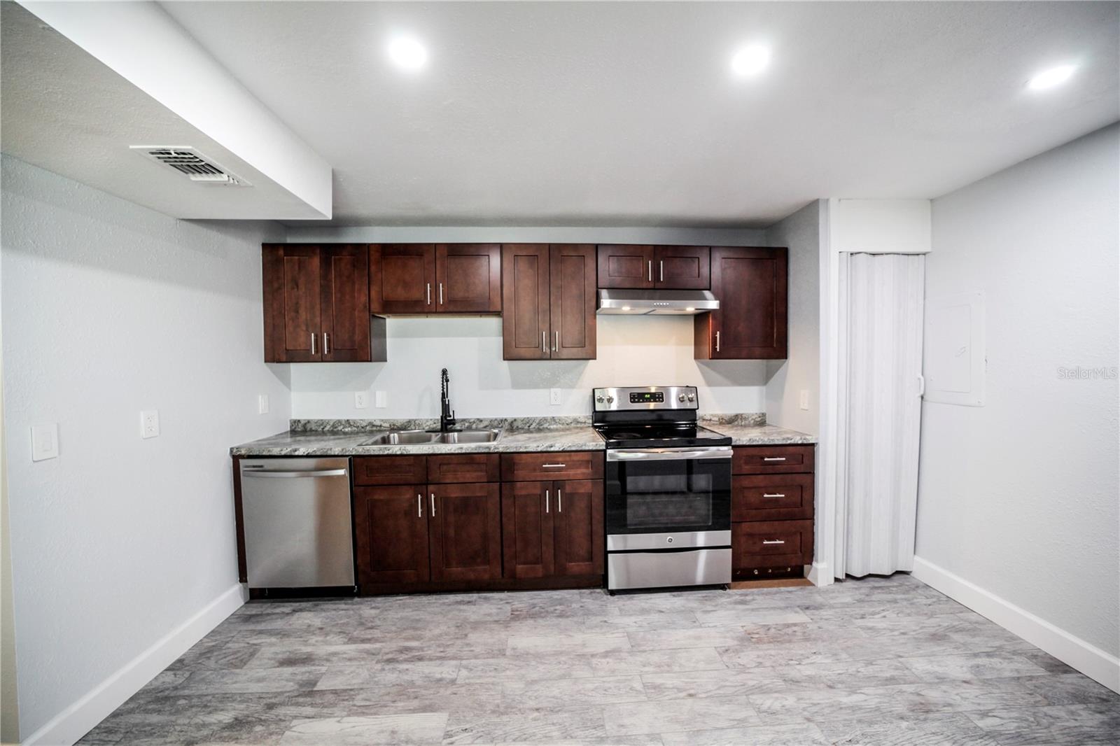 331 Amherst Unit 56, Sarasota, FL 34232